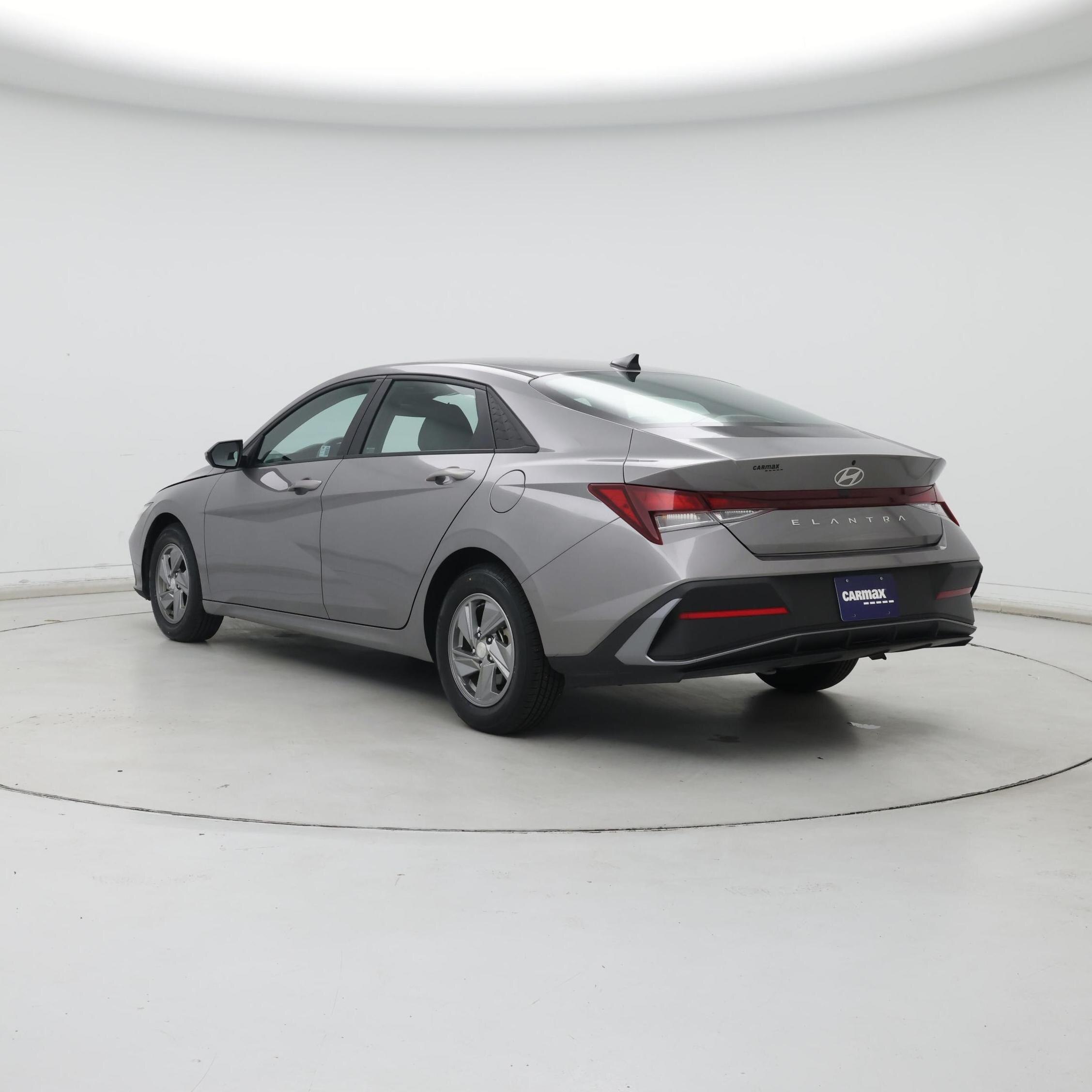 Thumbnail: 2024 Hyundai Elantra - 2