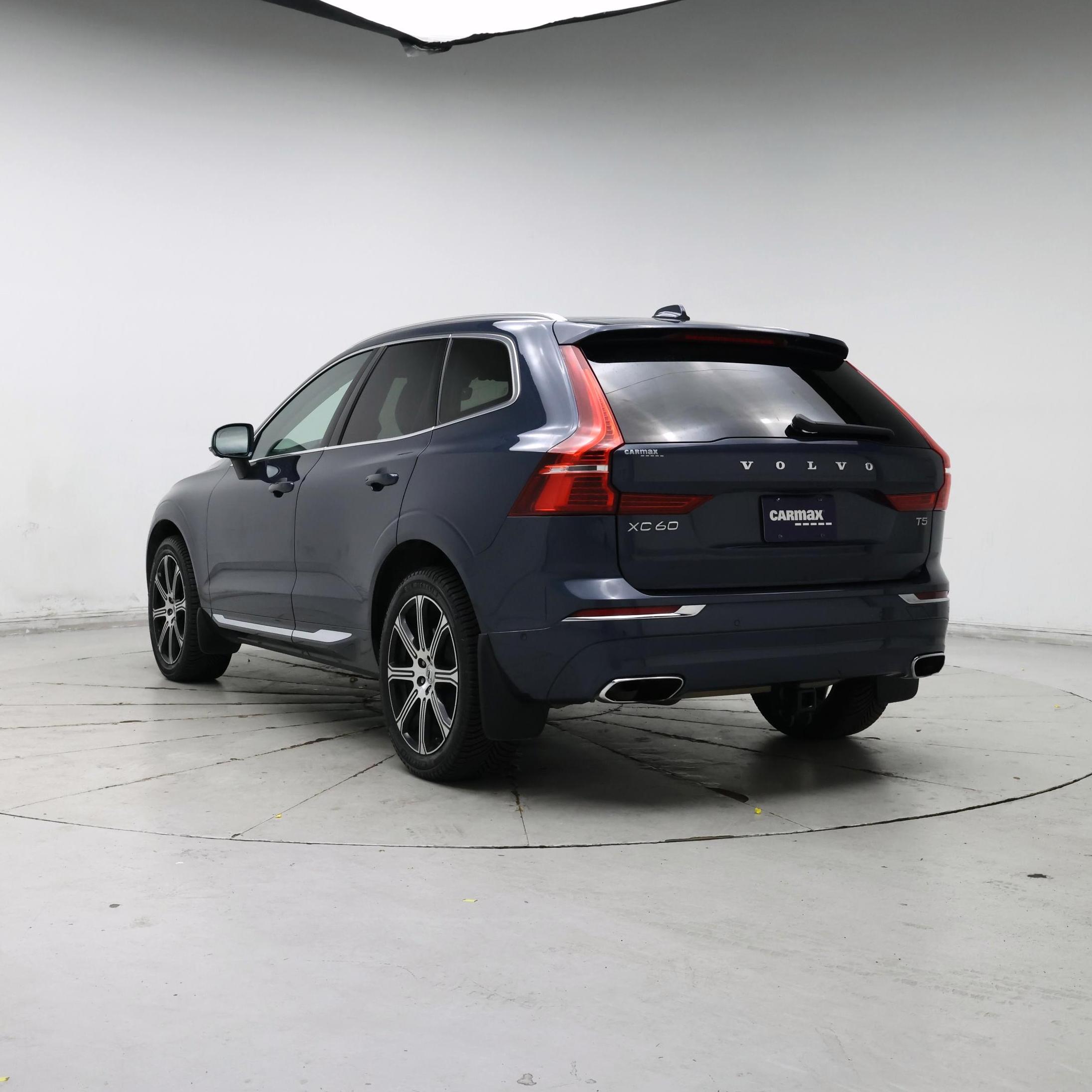 Thumbnail: 2021 Volvo XC60 - 2