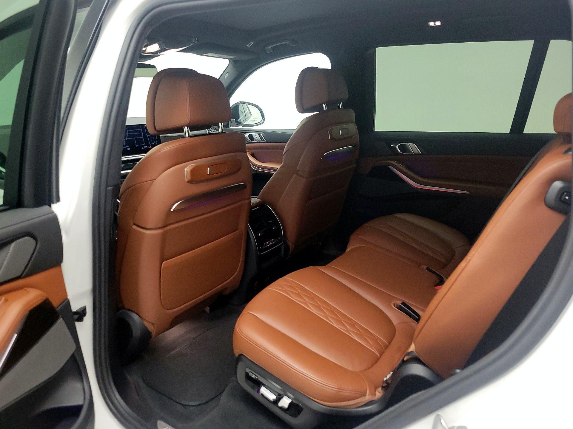 Thumbnail: 2023 BMW X7 - 20