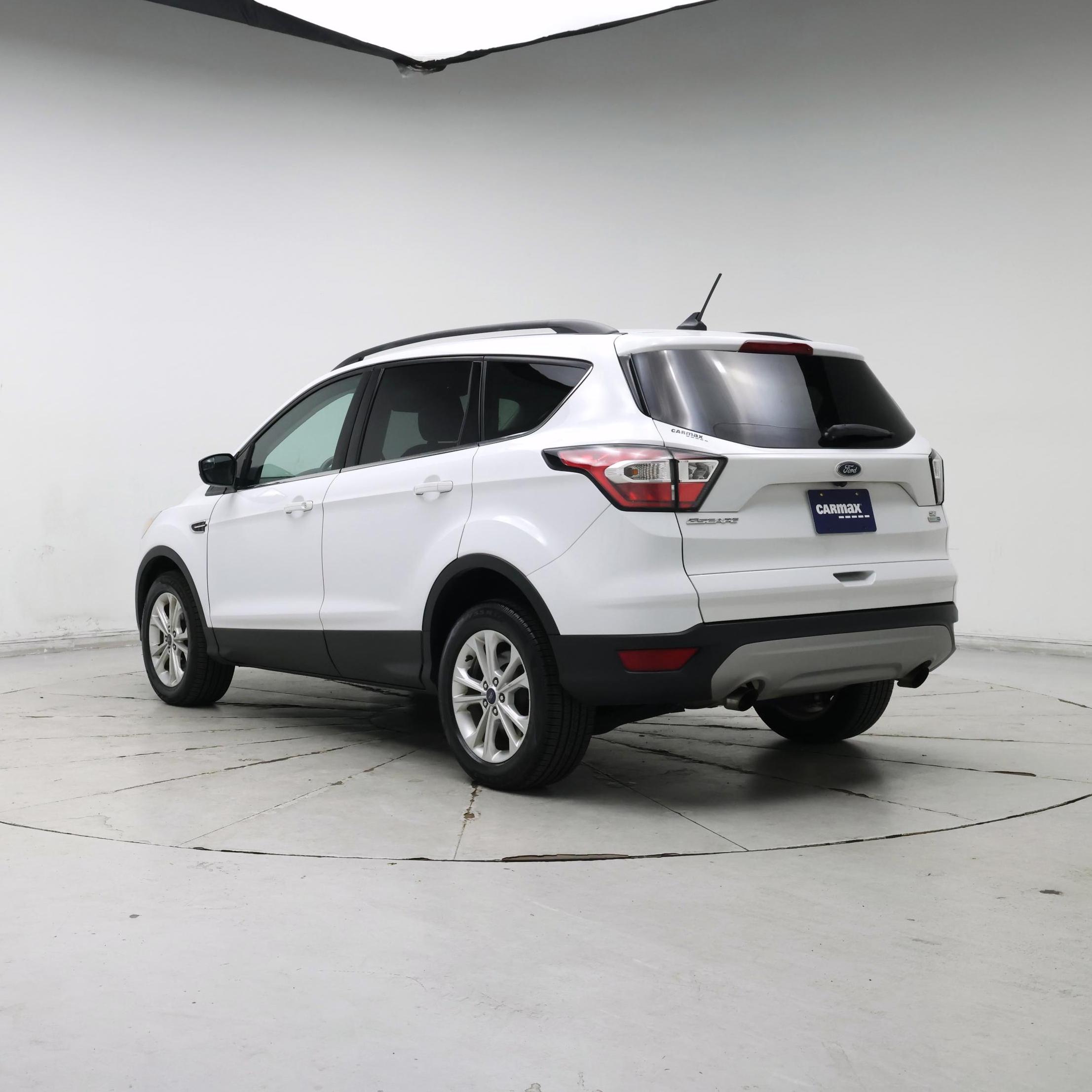 Thumbnail: 2018 Ford Escape - 2