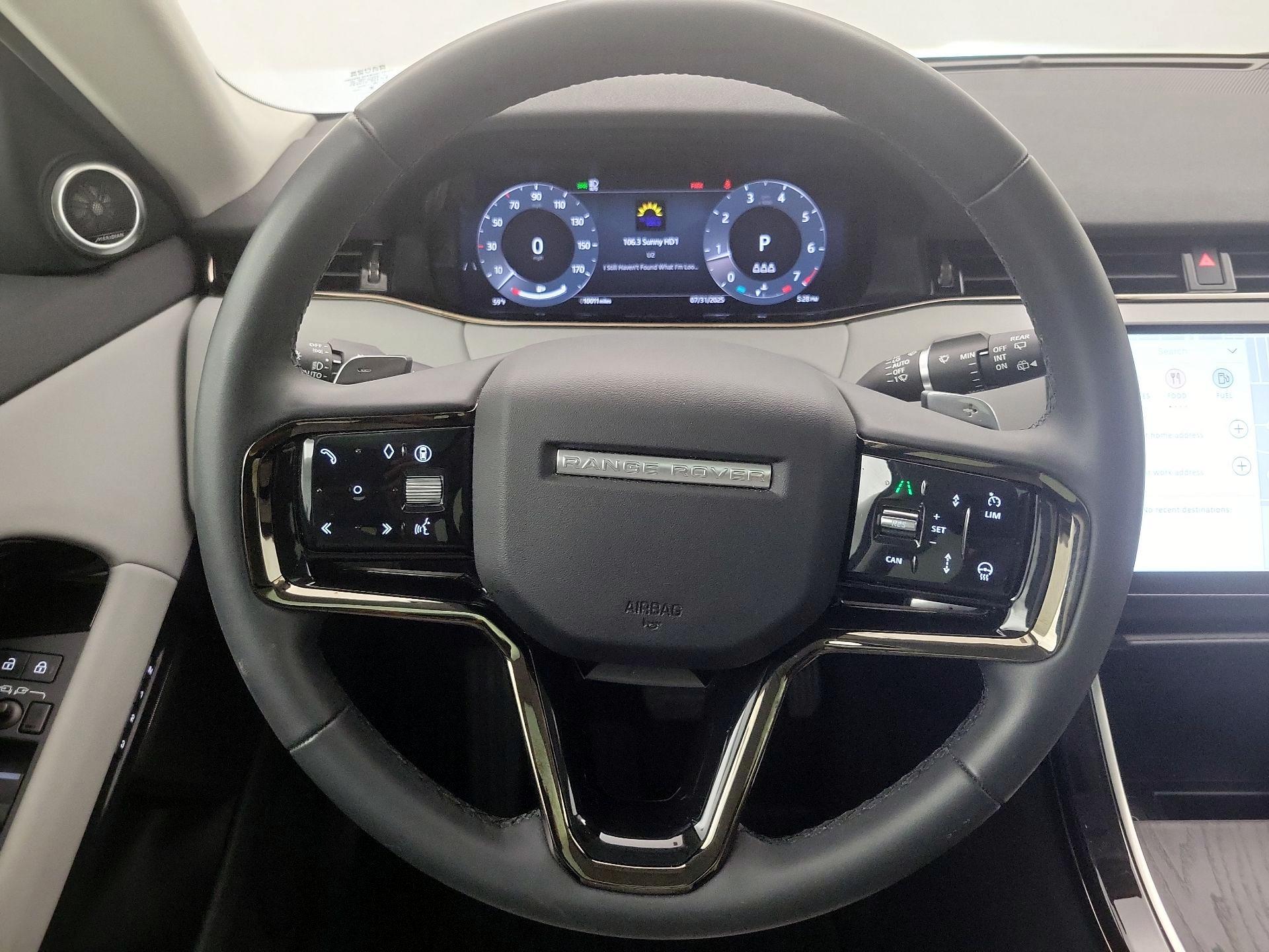 Thumbnail: 2024 Land Rover Range Rover Evoque - 10