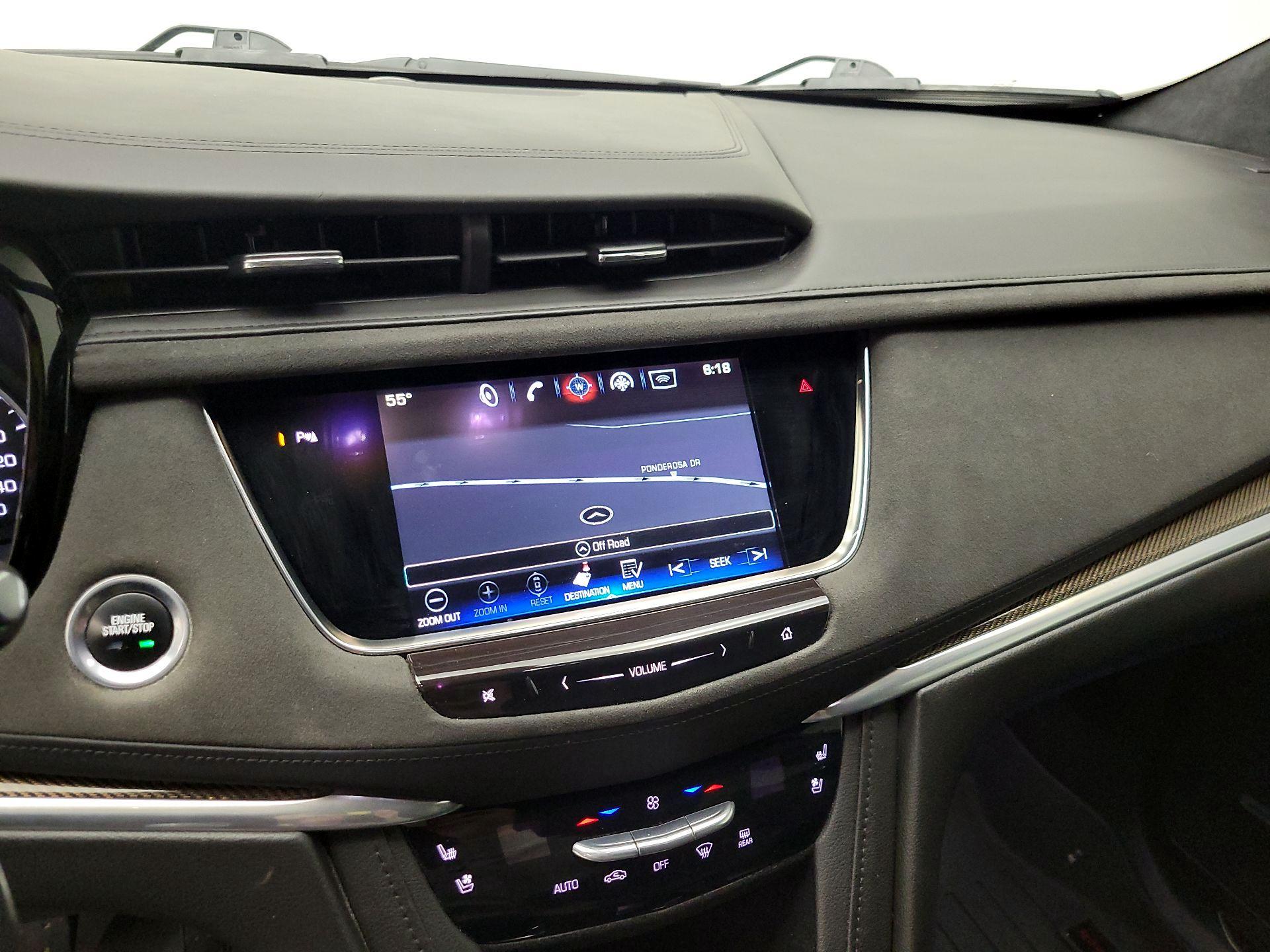 Thumbnail: 2017 Cadillac XT5 - 14