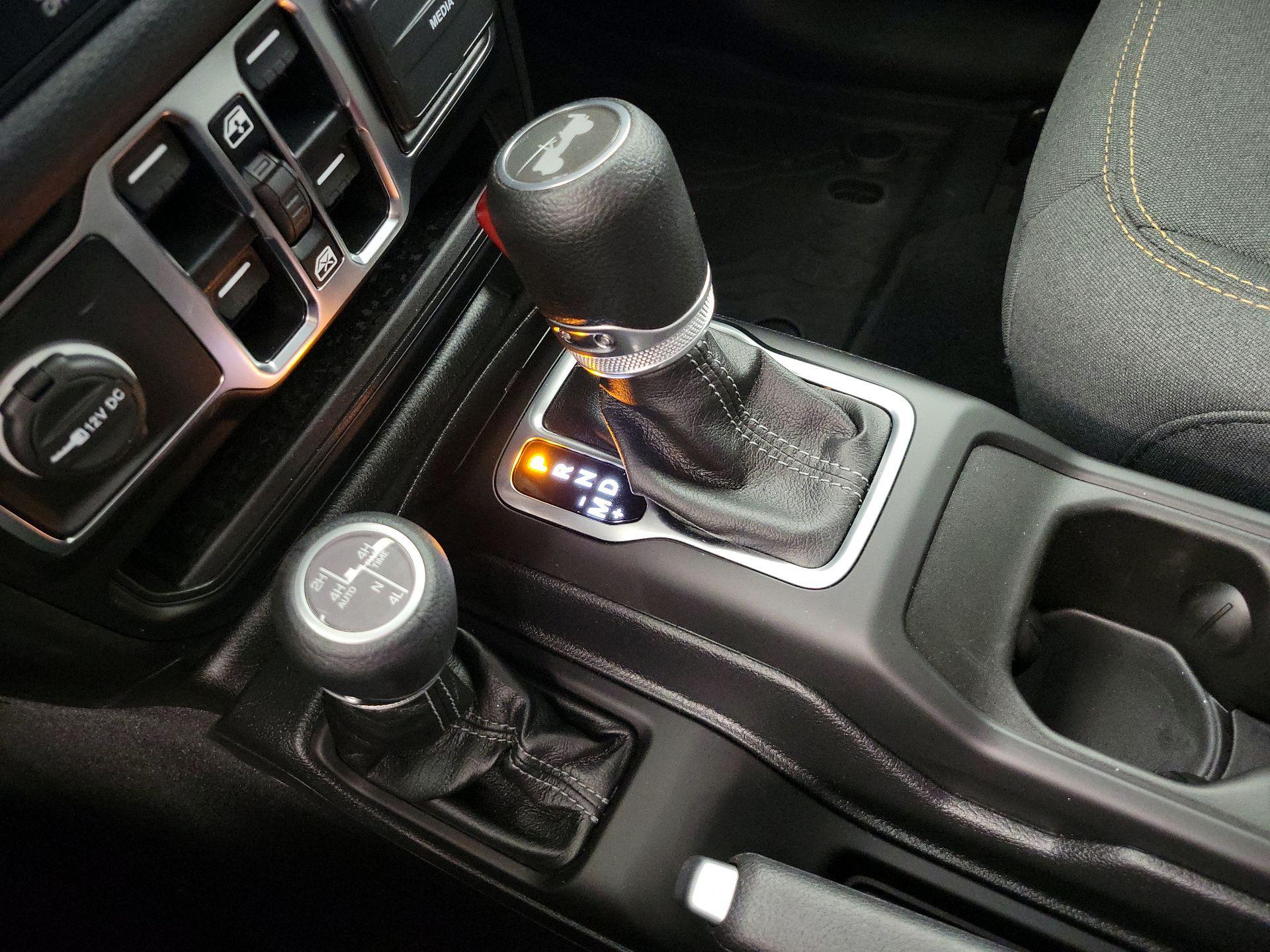 Thumbnail: 2025 Jeep Wrangler - 17