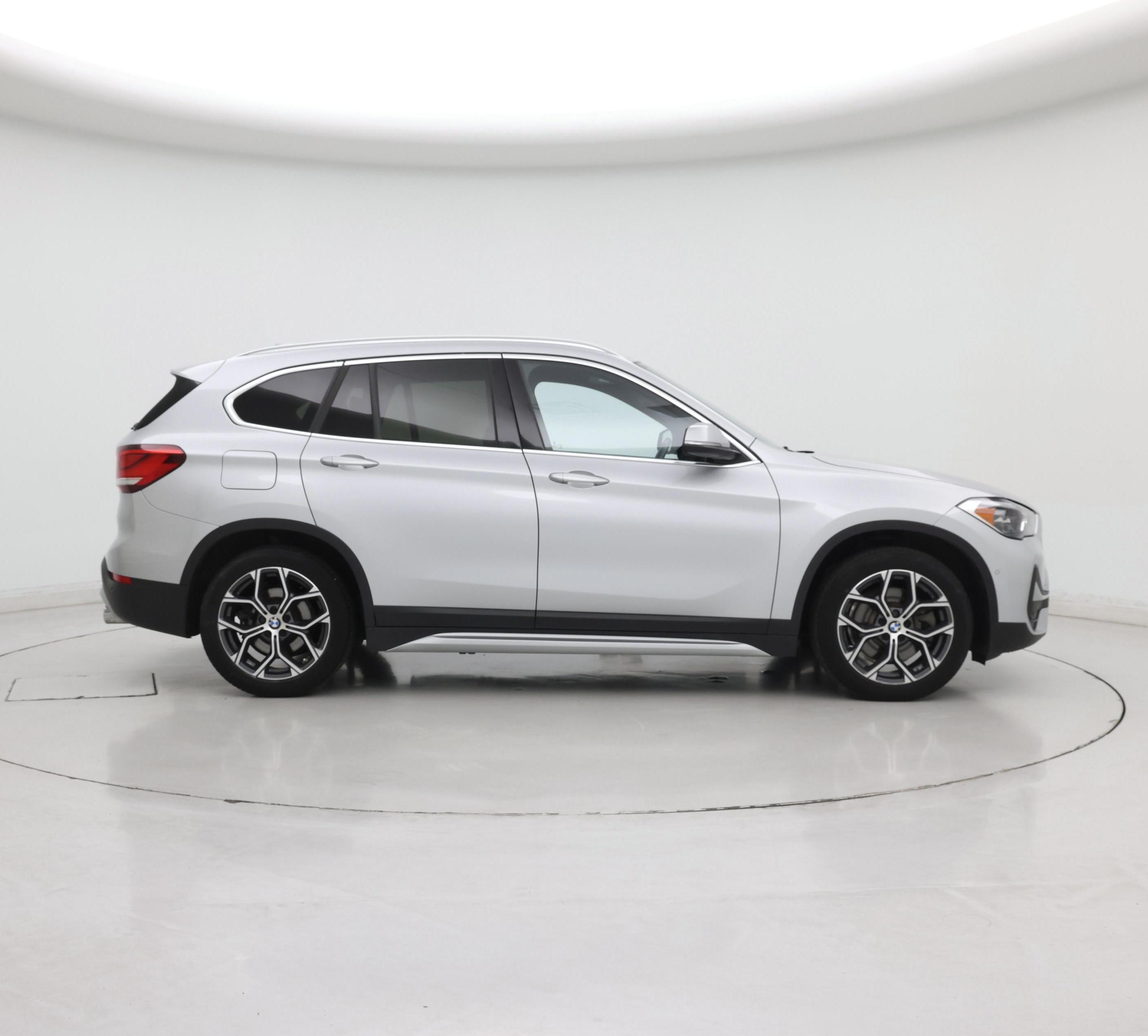 Thumbnail: 2021 BMW X1 - 7