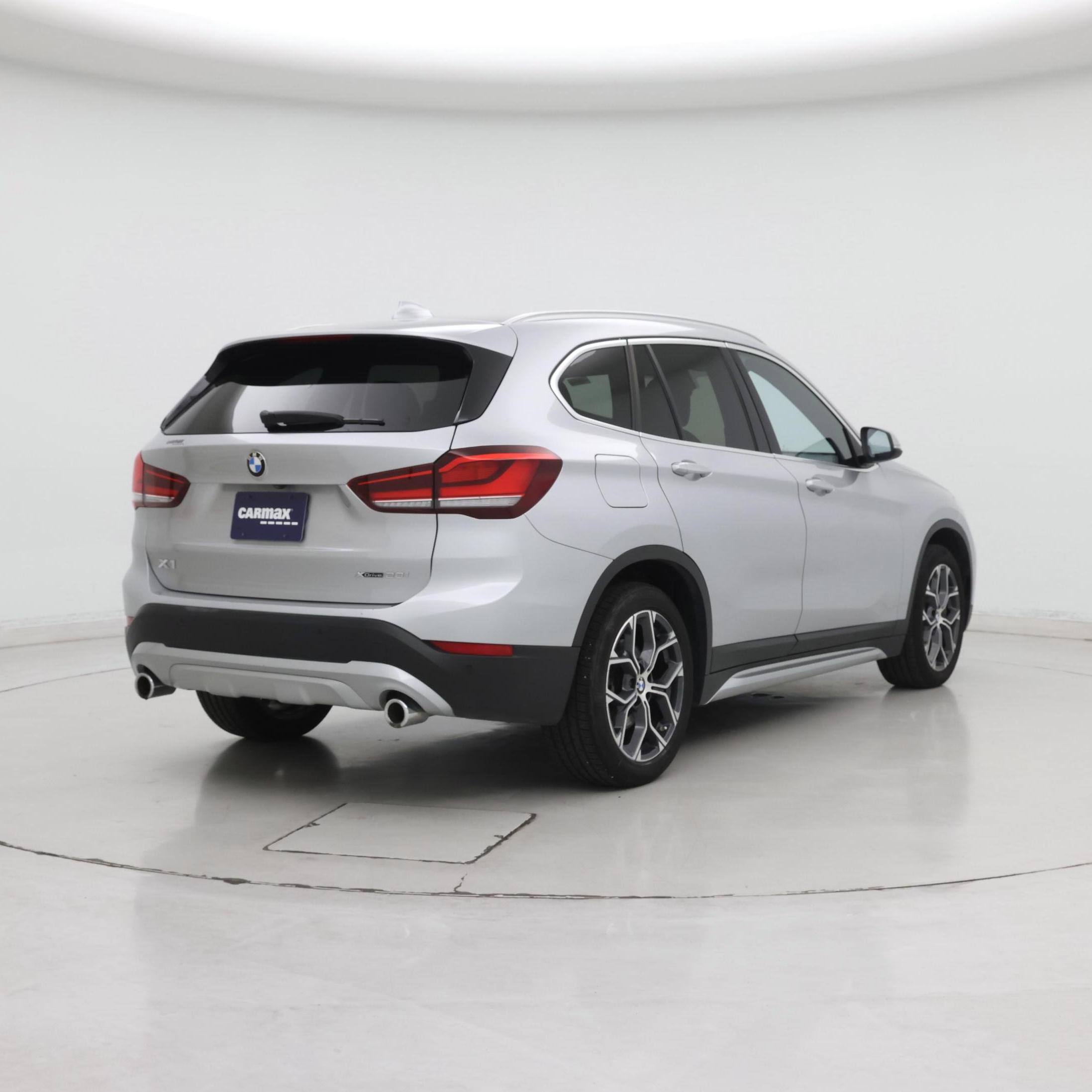 Thumbnail: 2021 BMW X1 - 8