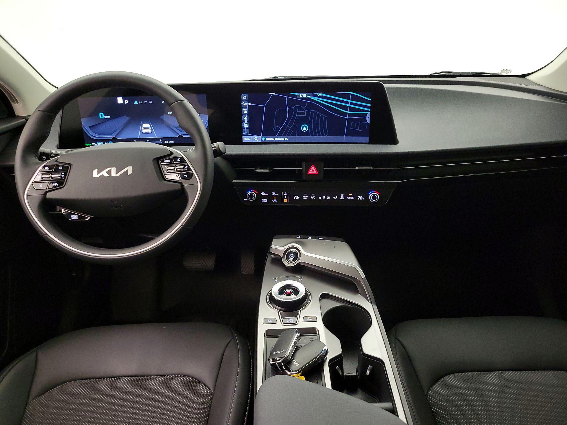Thumbnail: 2024 Kia EV6 - 9