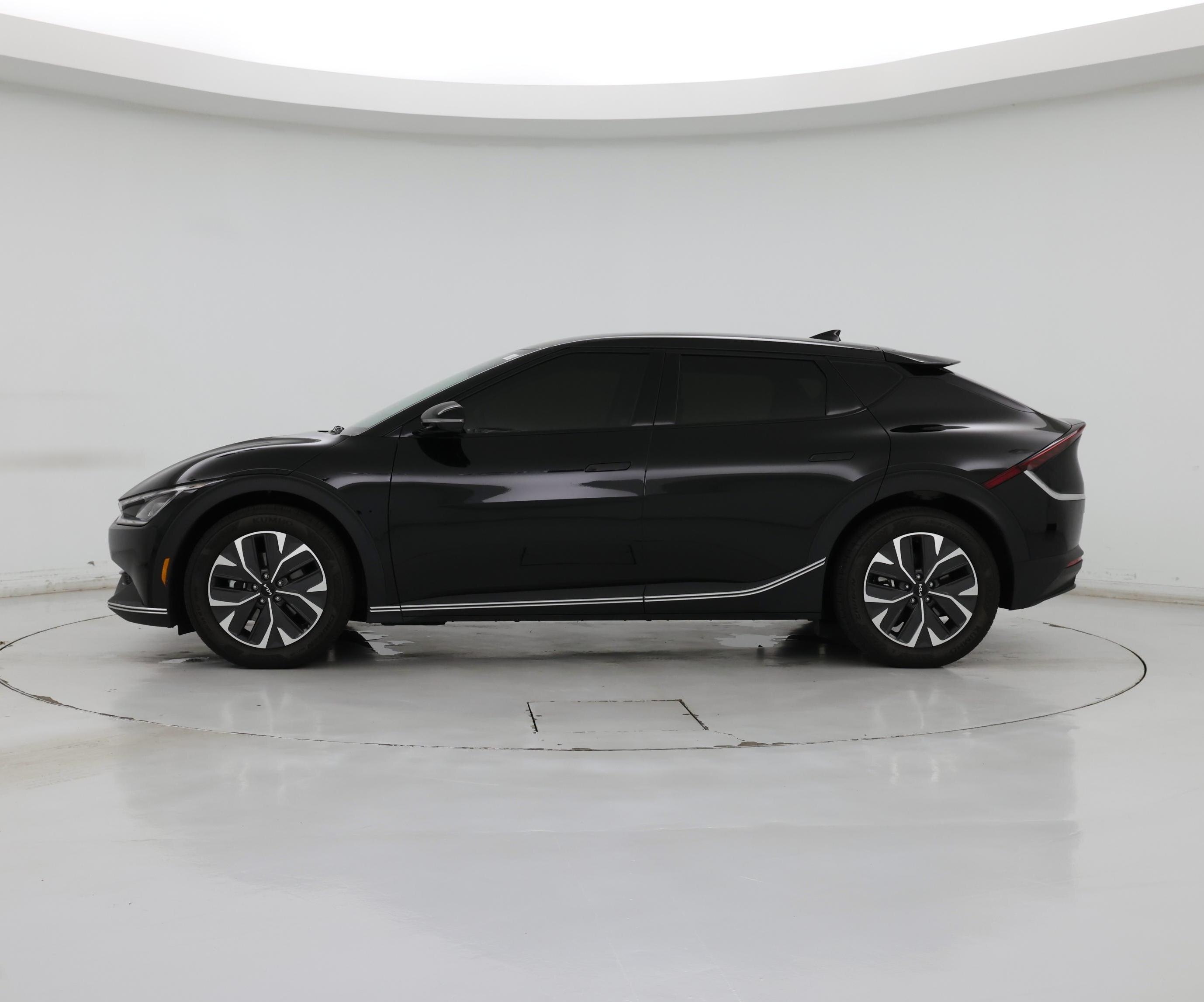 Thumbnail: 2024 Kia EV6 - 3