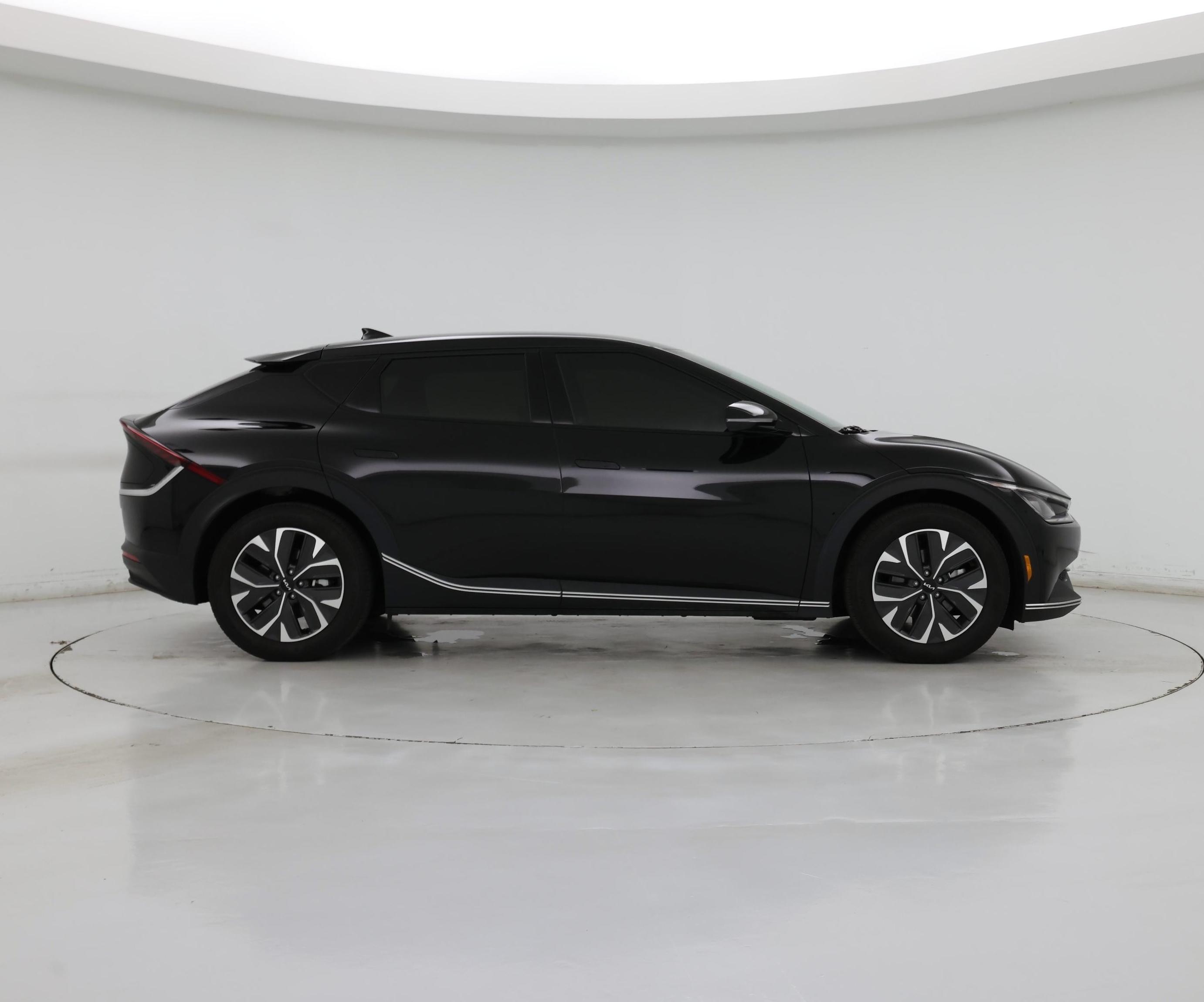 Thumbnail: 2024 Kia EV6 - 7