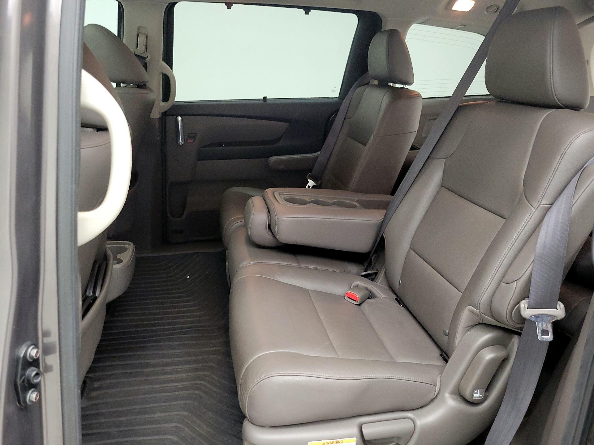 Thumbnail: 2016 Honda Odyssey - 20