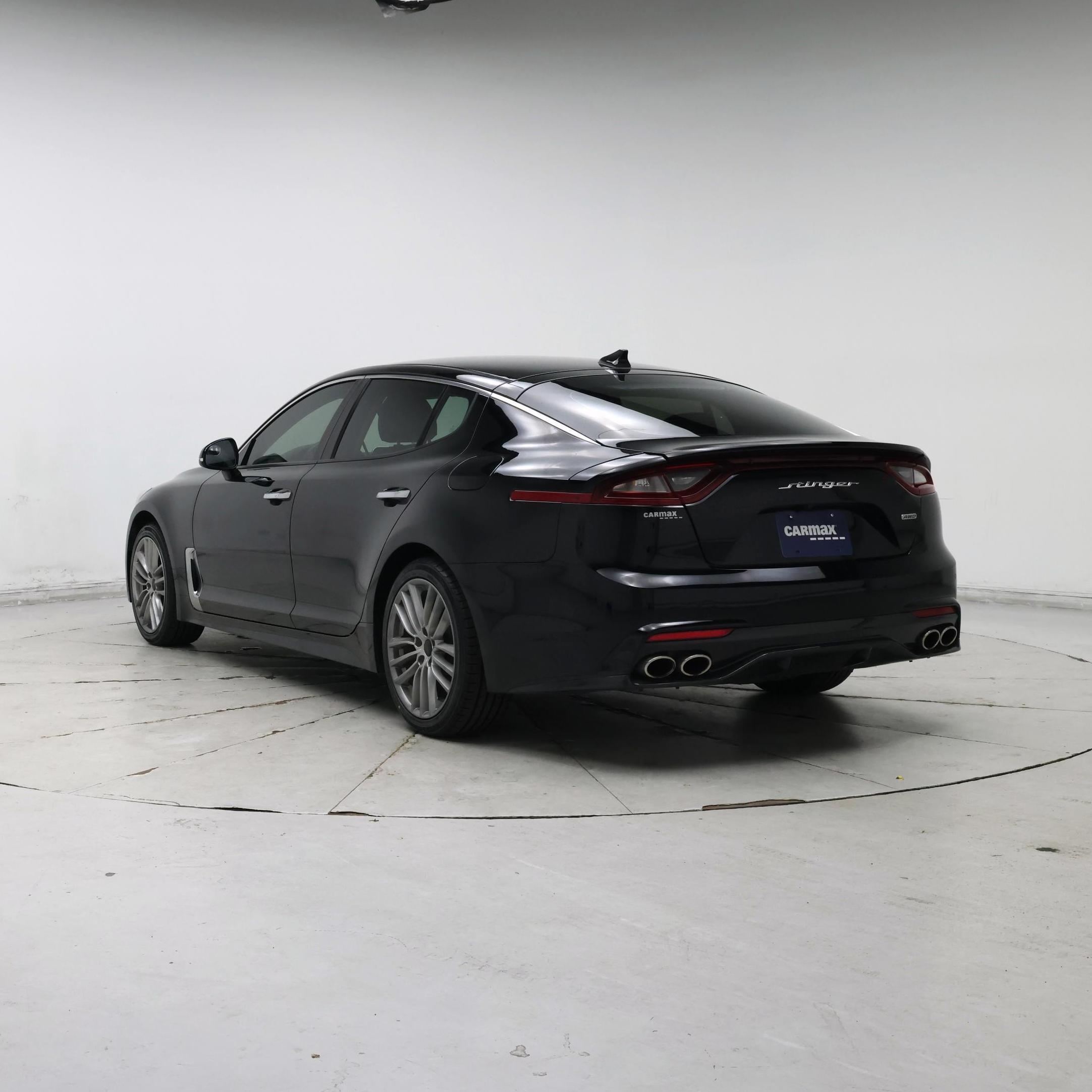Thumbnail: 2018 Kia Stinger - 2