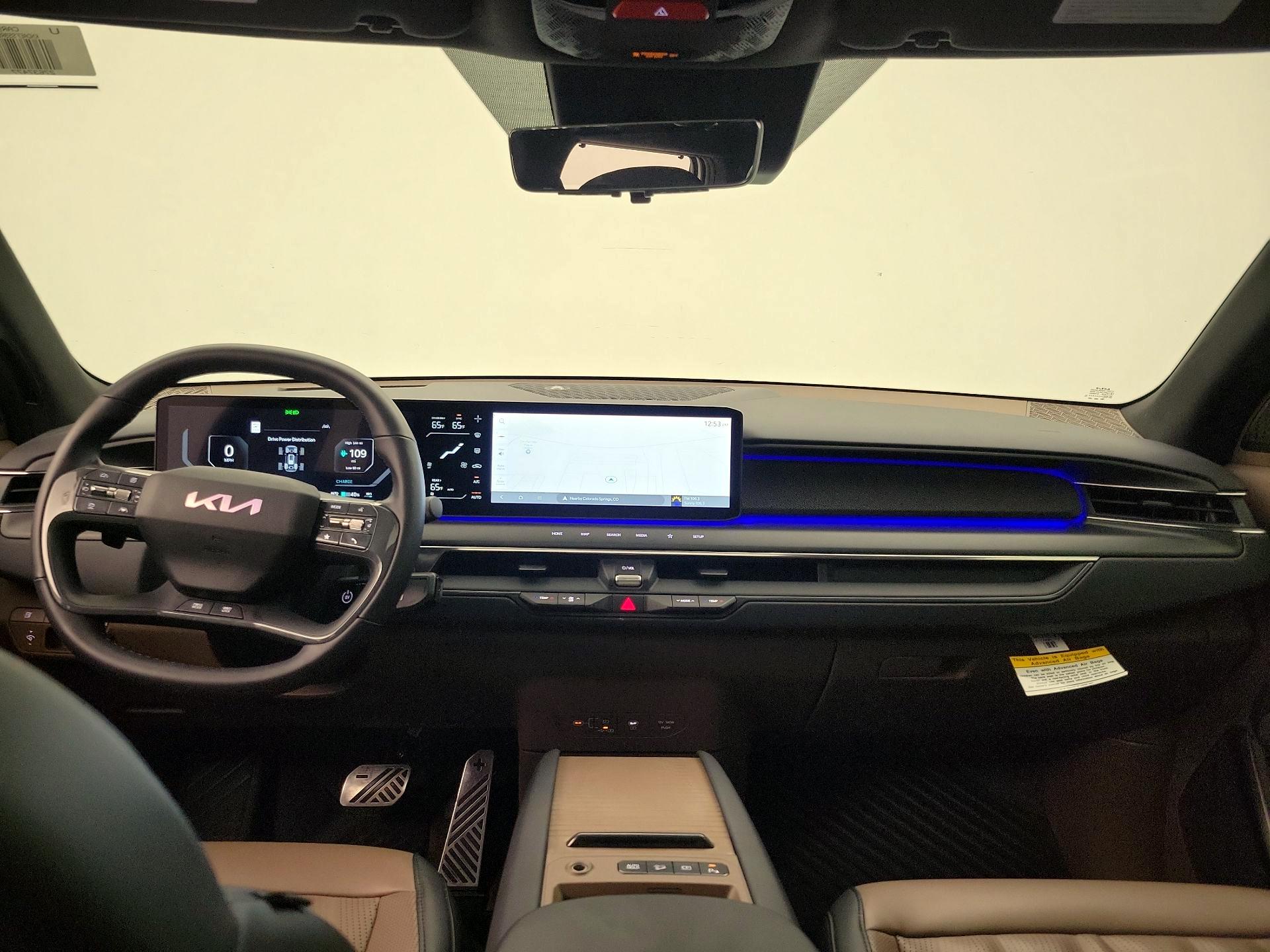 Thumbnail: 2024 Kia EV9 - 9
