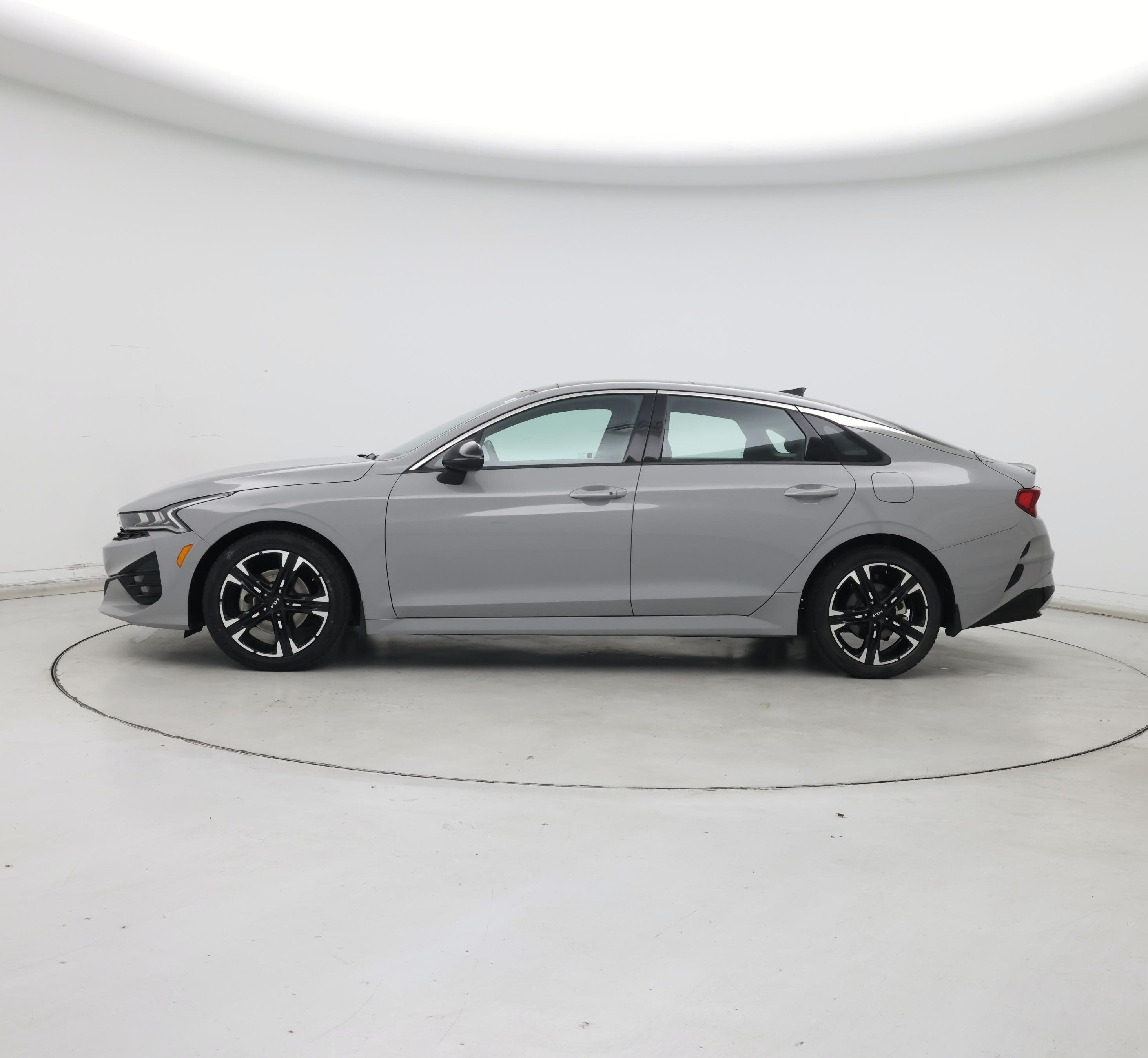 Thumbnail: 2022 Kia K5 - 3