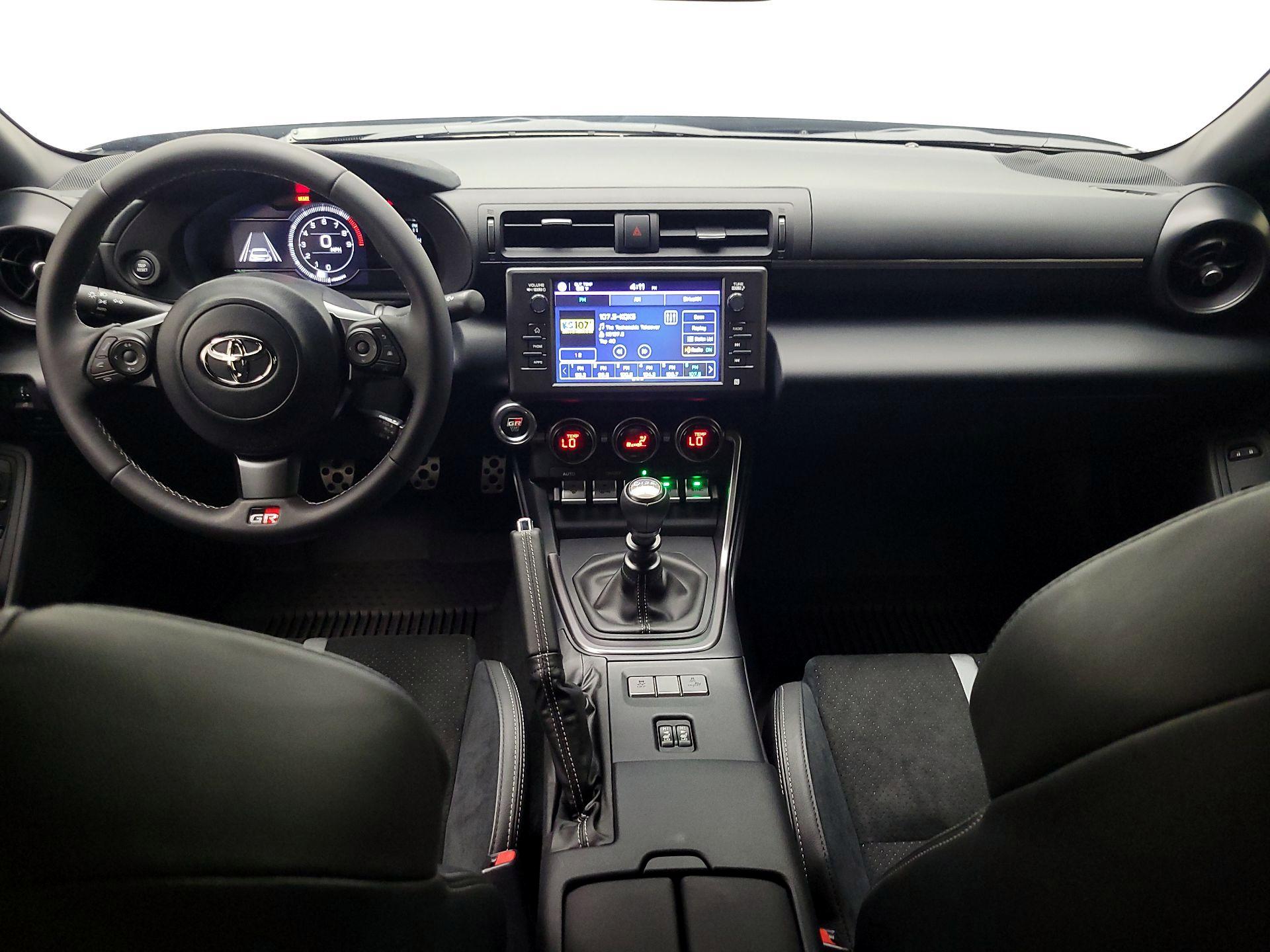 Thumbnail: 2024 Toyota GR86 - 9