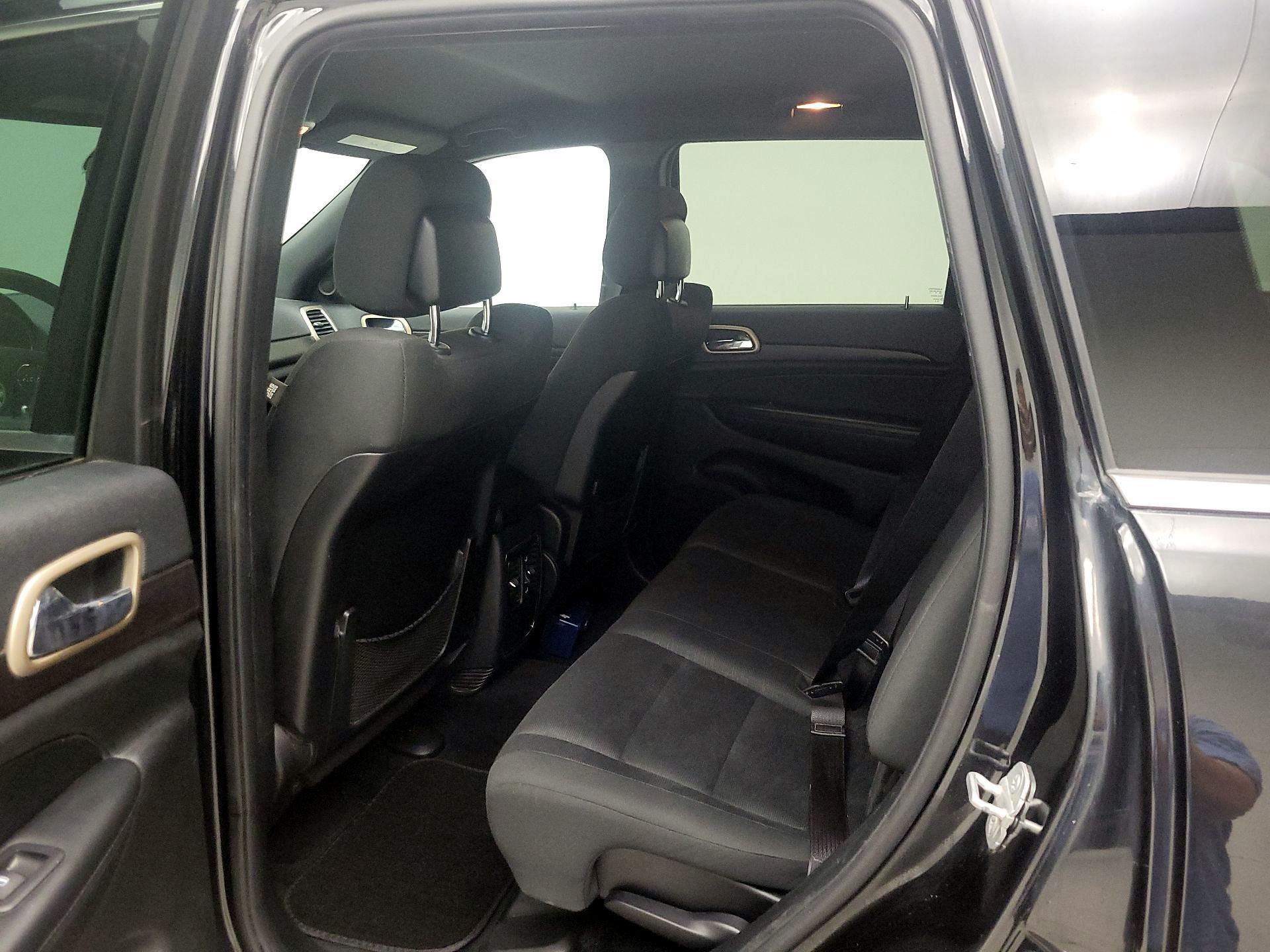 Thumbnail: 2014 Jeep Grand Cherokee - 18