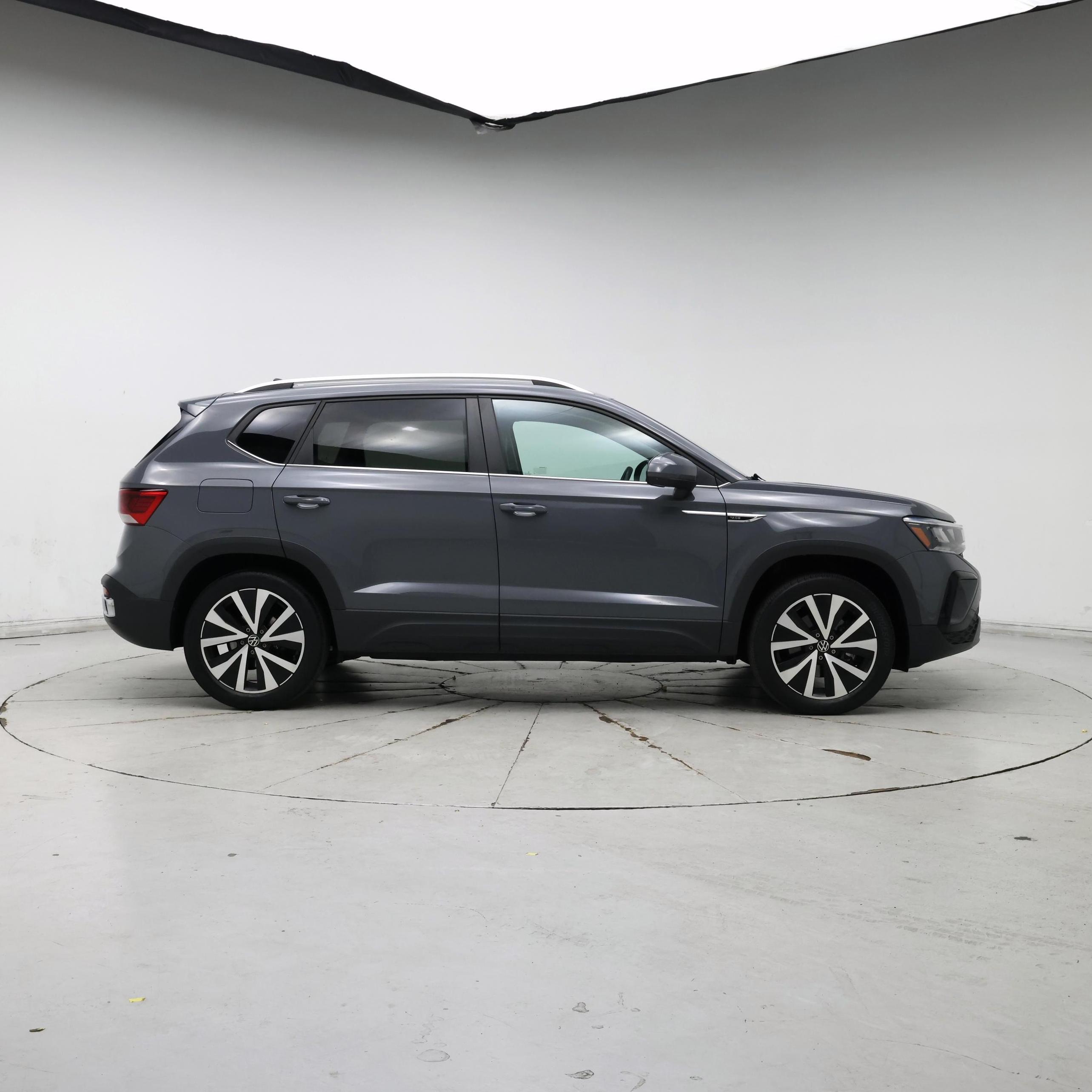 Thumbnail: 2022 Volkswagen Taos - 7