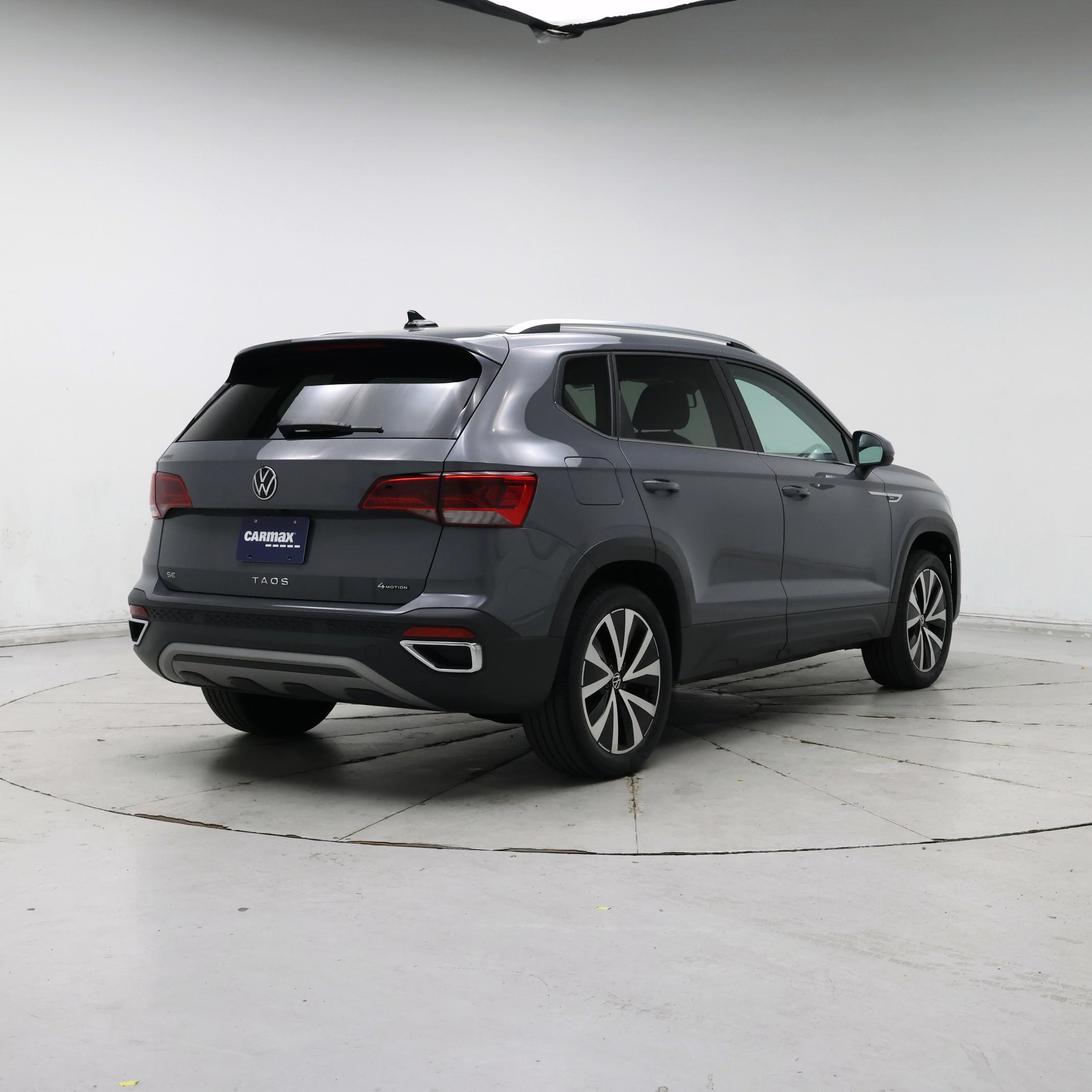 Thumbnail: 2022 Volkswagen Taos - 8