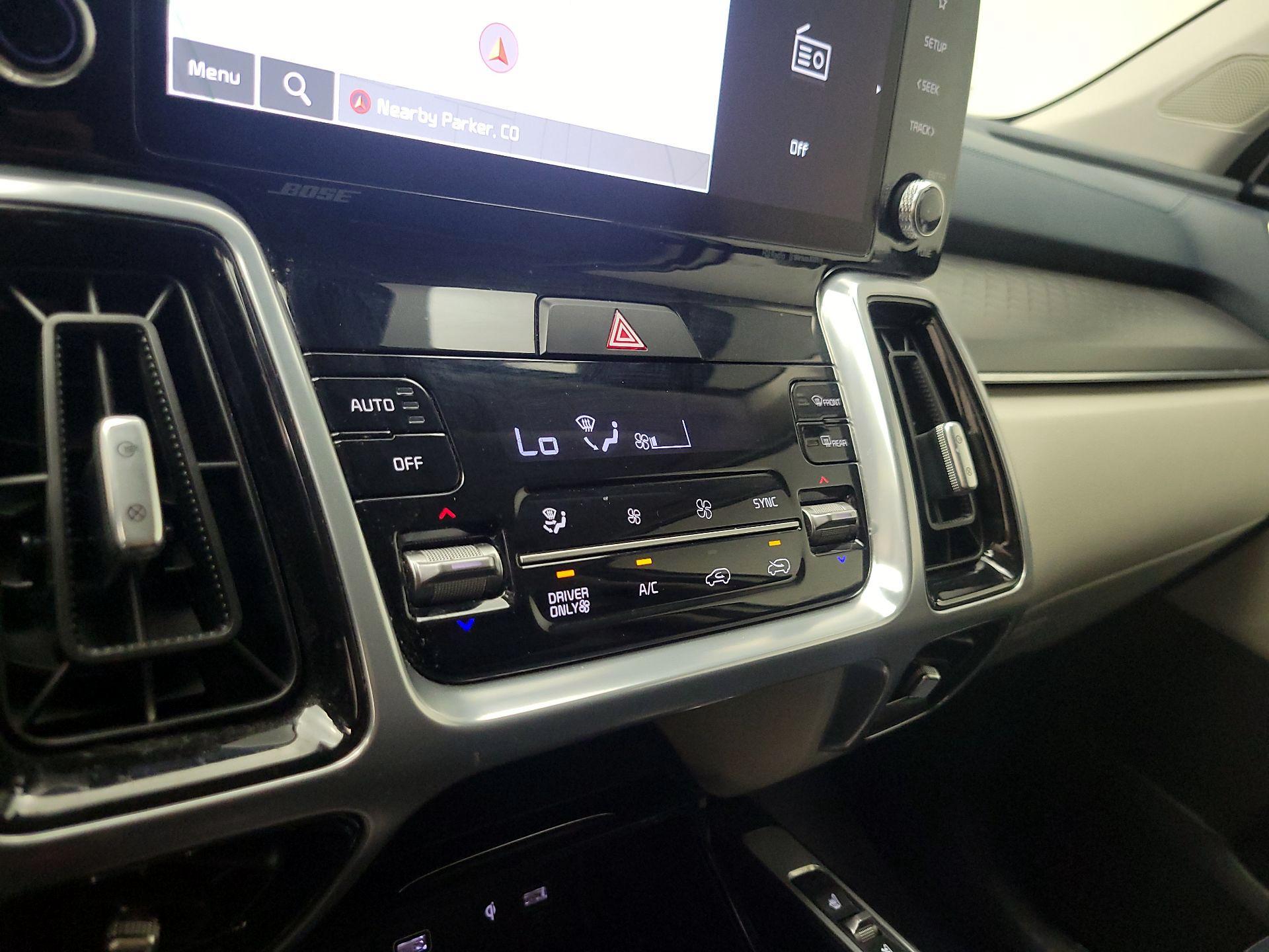 Thumbnail: 2024 Kia Sorento - 17