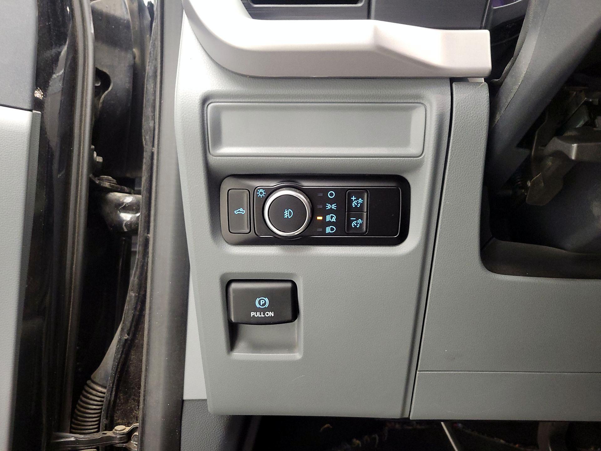 Thumbnail: 2023 Ford F-150 - 11