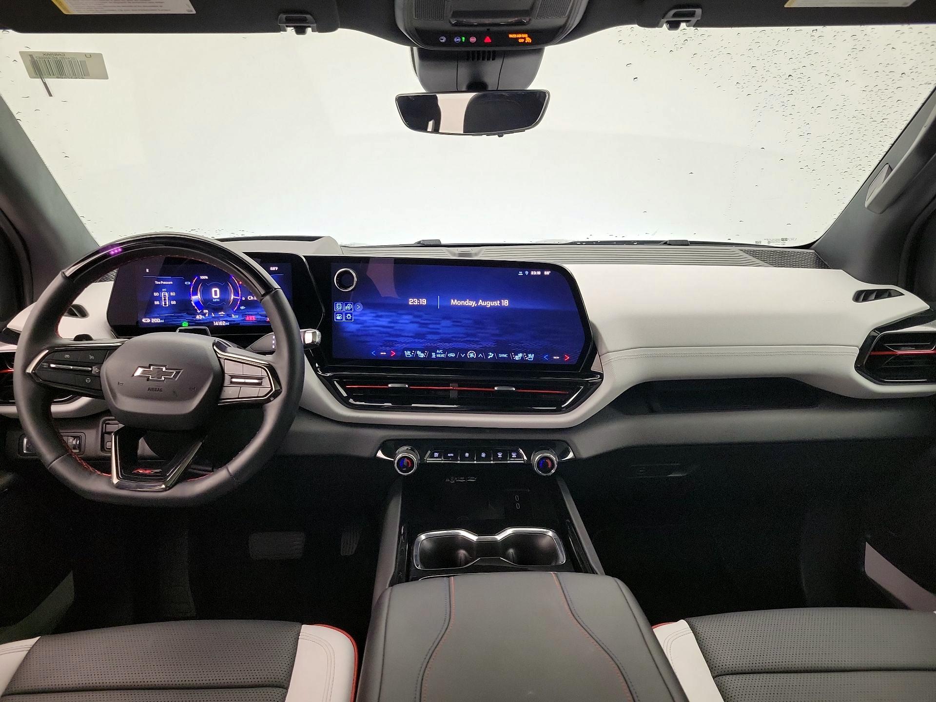 Thumbnail: 2025 Chevrolet Silverado EV - 9