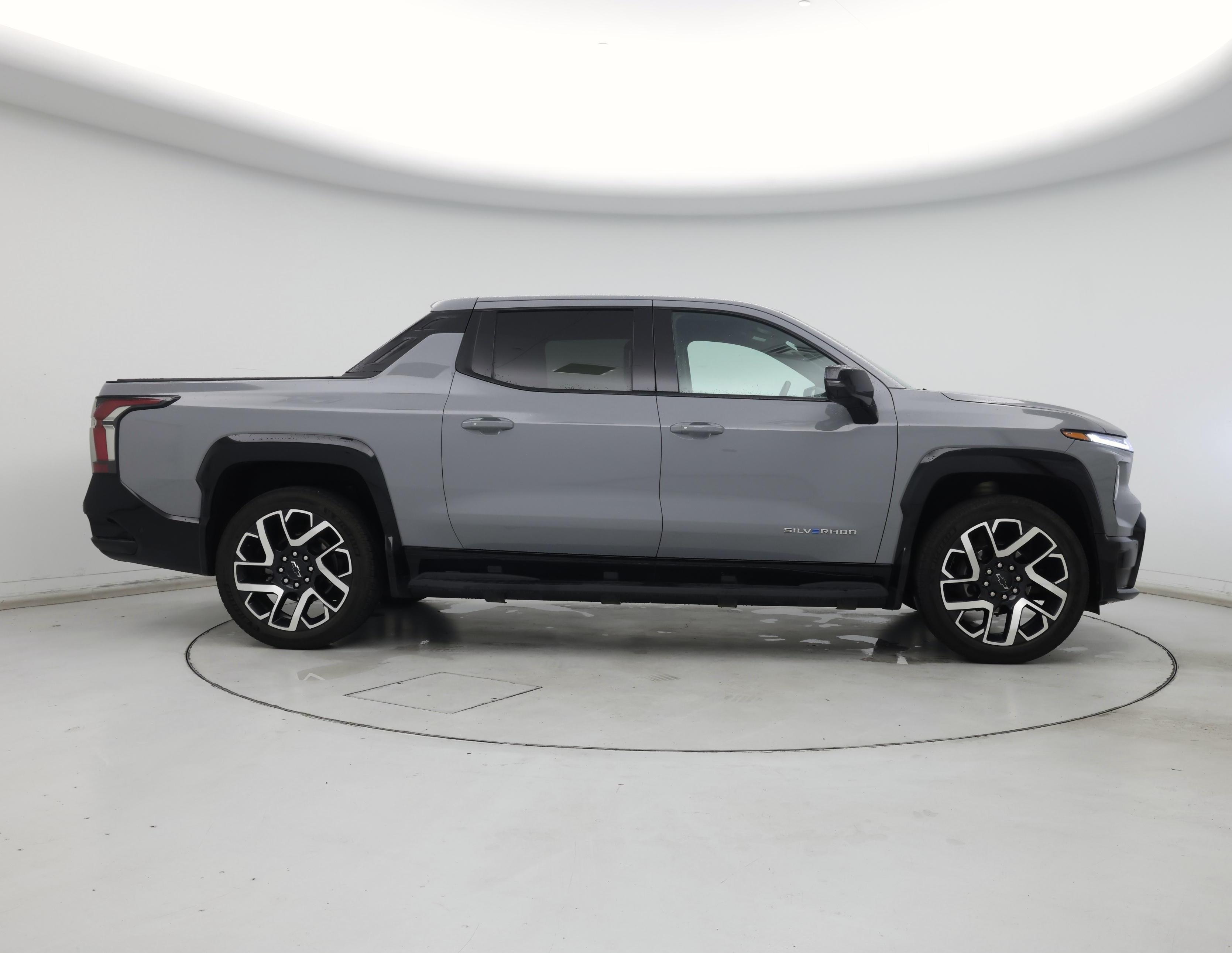 Thumbnail: 2025 Chevrolet Silverado EV - 7