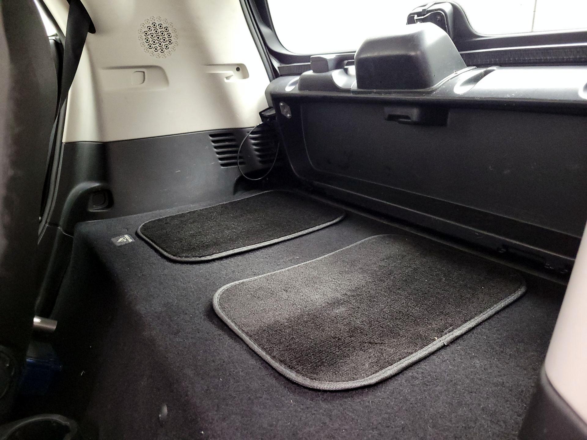 Thumbnail: 2016 smart fortwo - 18