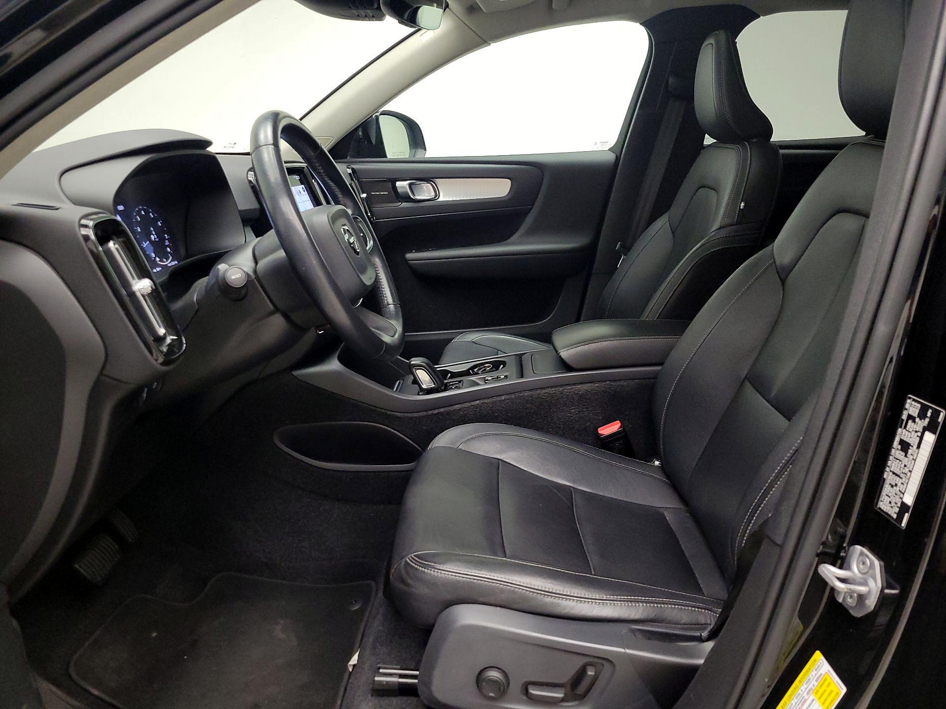 Thumbnail: 2019 Volvo XC40 - 11