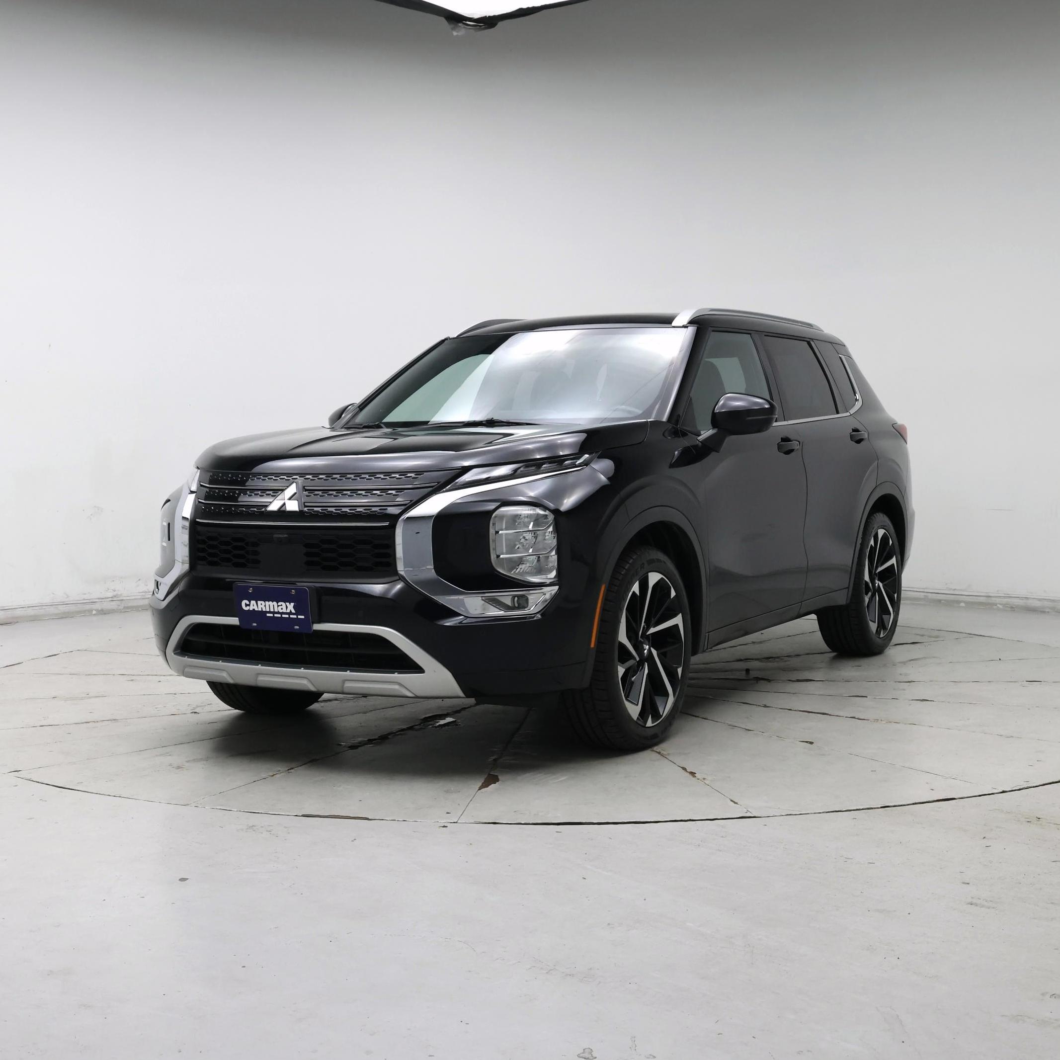 Thumbnail: 2022 Mitsubishi Outlander - 4