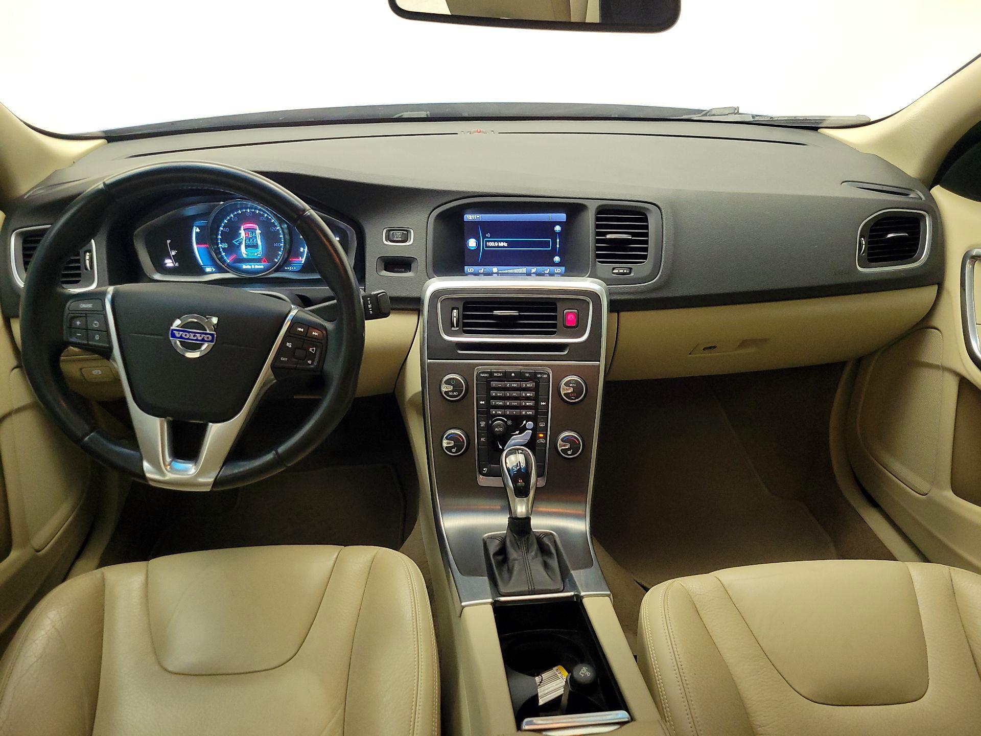 Thumbnail: 2014 Volvo S60 - 9