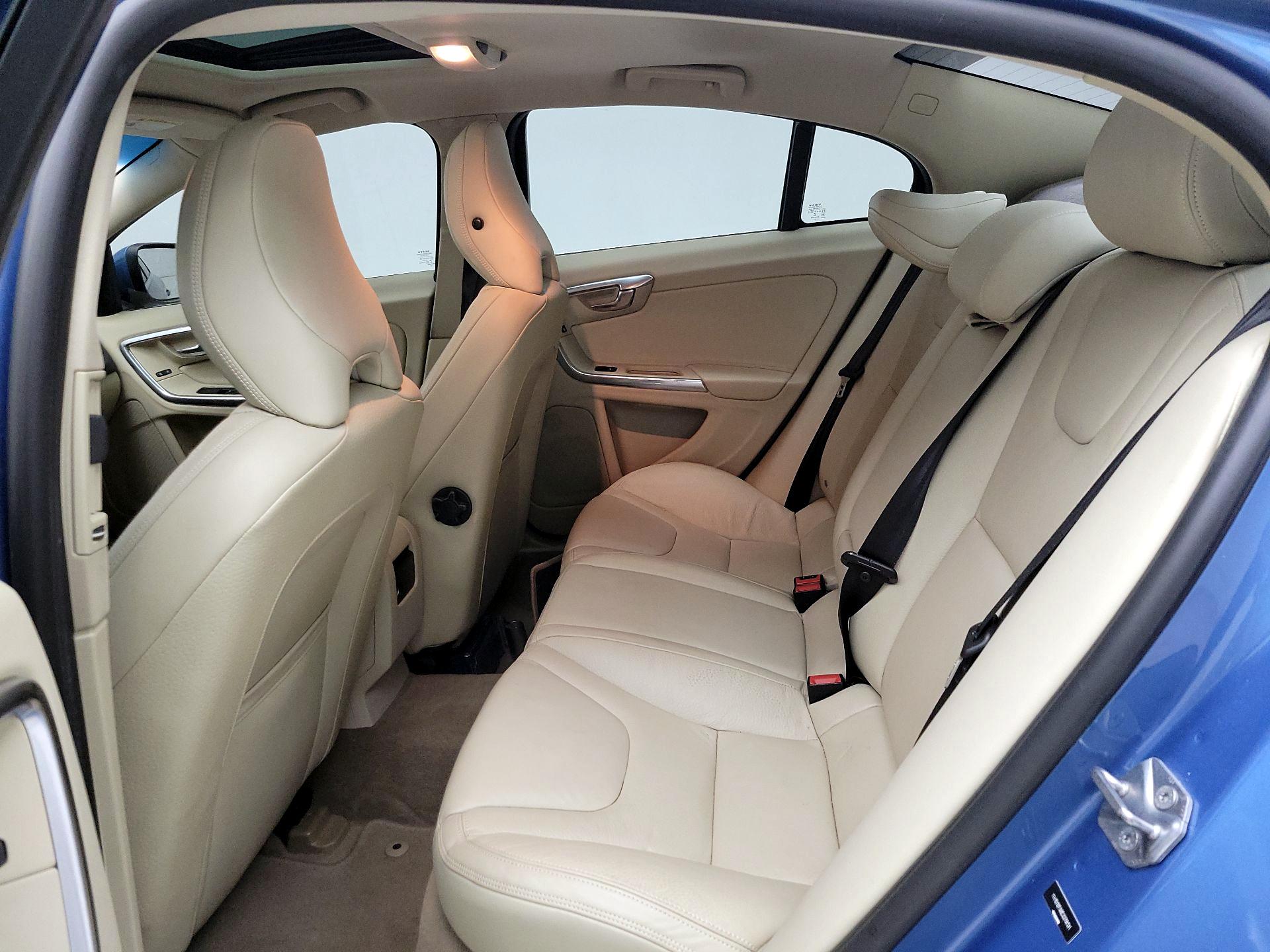 Thumbnail: 2014 Volvo S60 - 19