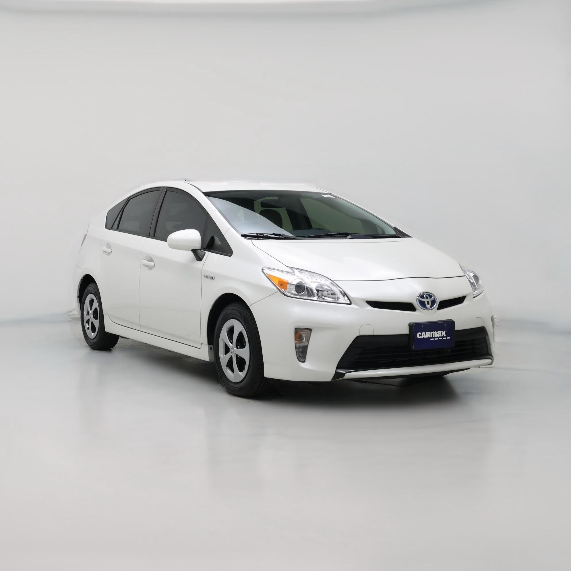 Thumbnail: 2015 Toyota Prius - 1