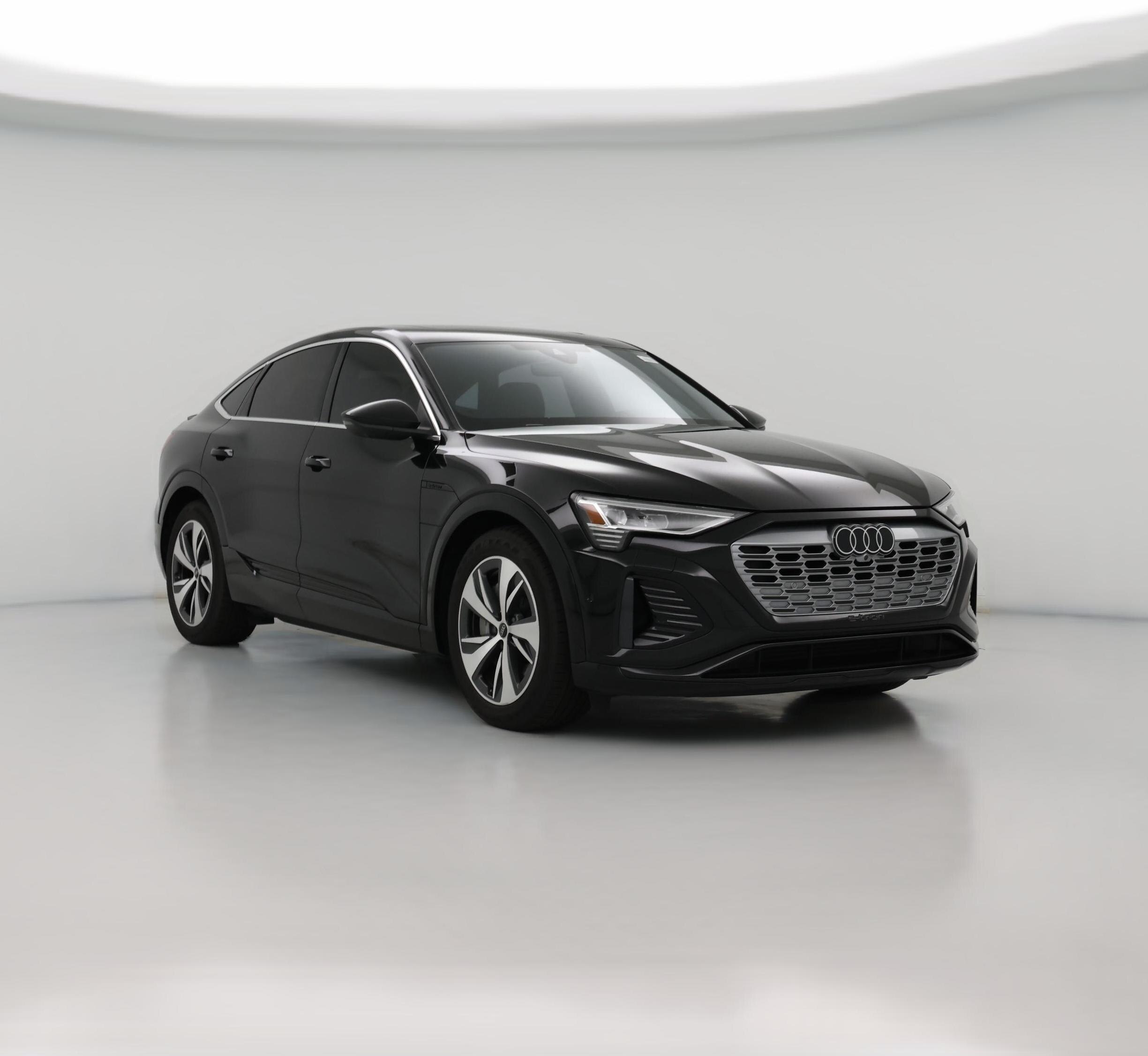 Thumbnail: 2024 Audi Q8 e-tron - 1