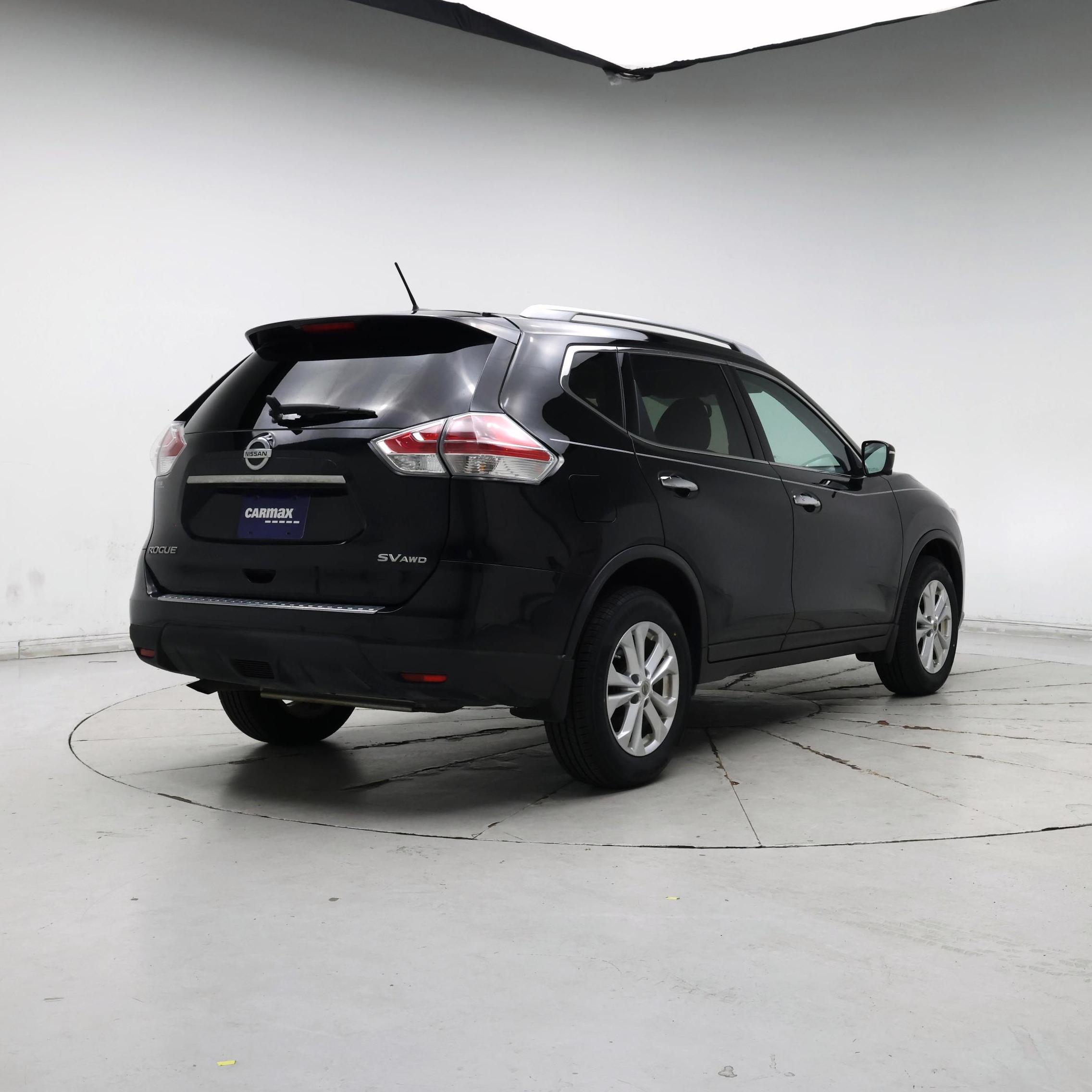 Thumbnail: 2015 Nissan Rogue - 8