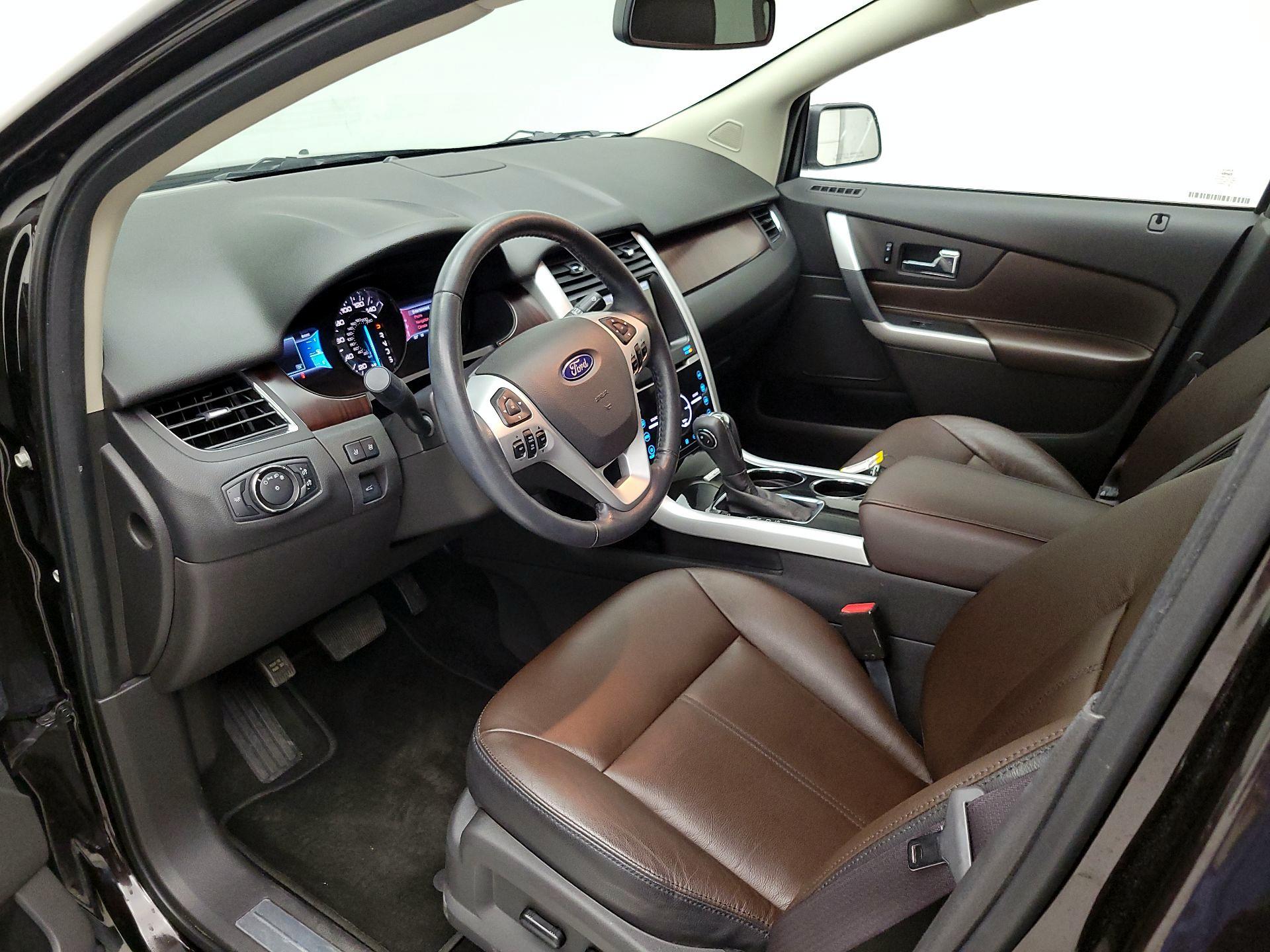 Thumbnail: 2013 Ford Edge - 11