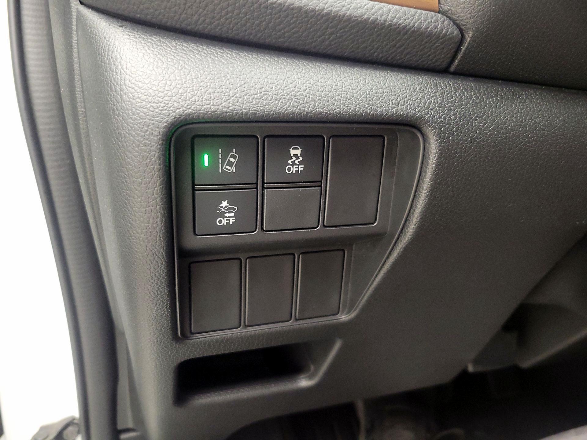 Thumbnail: 2019 Honda CR-V - 13