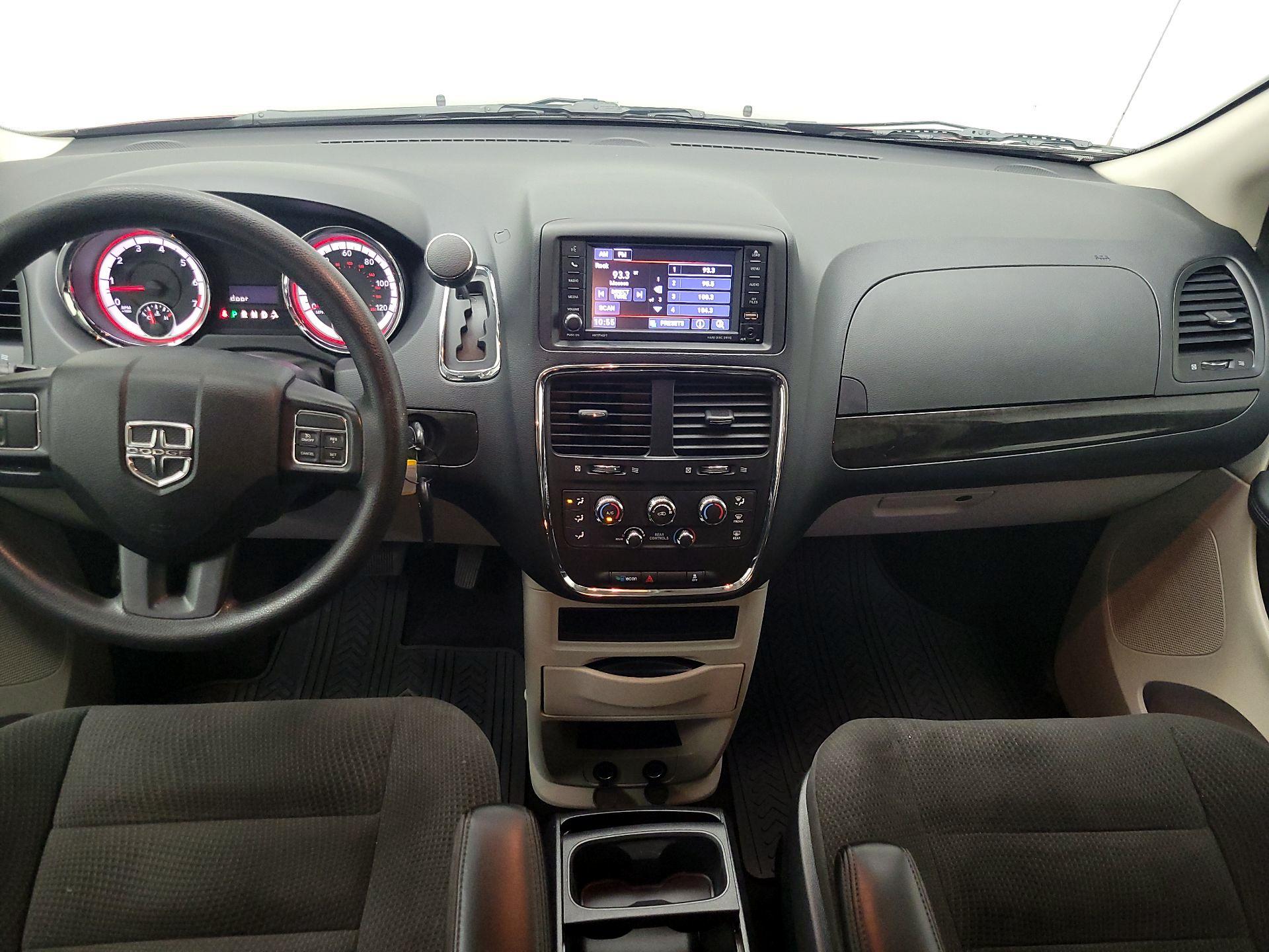 Thumbnail: 2018 Dodge Grand Caravan - 9