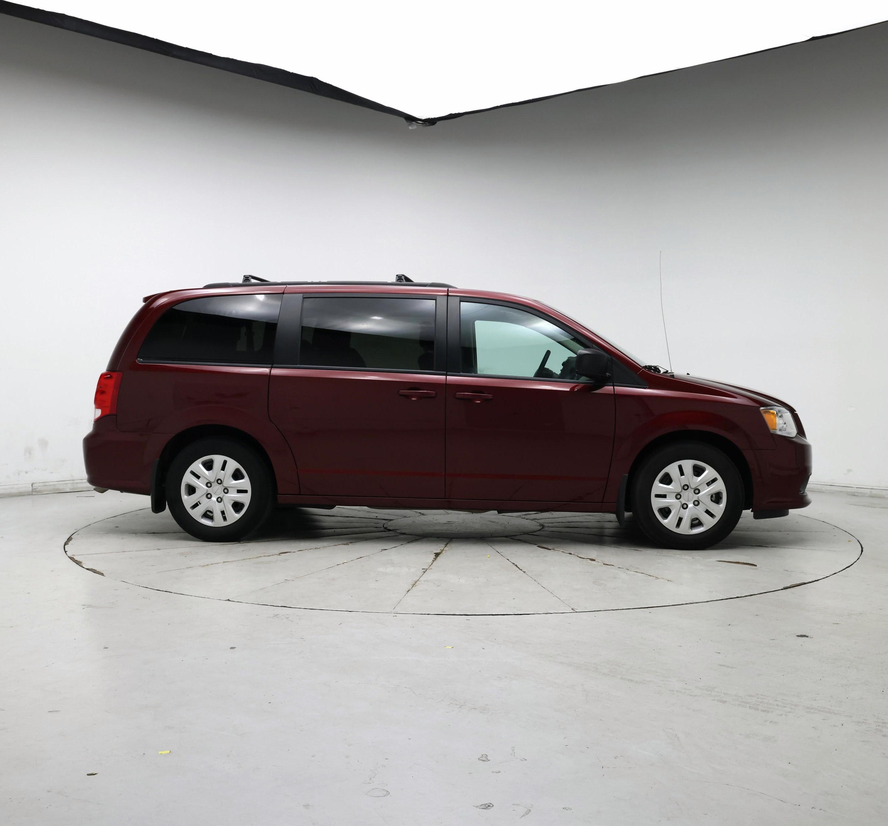 Thumbnail: 2018 Dodge Grand Caravan - 7