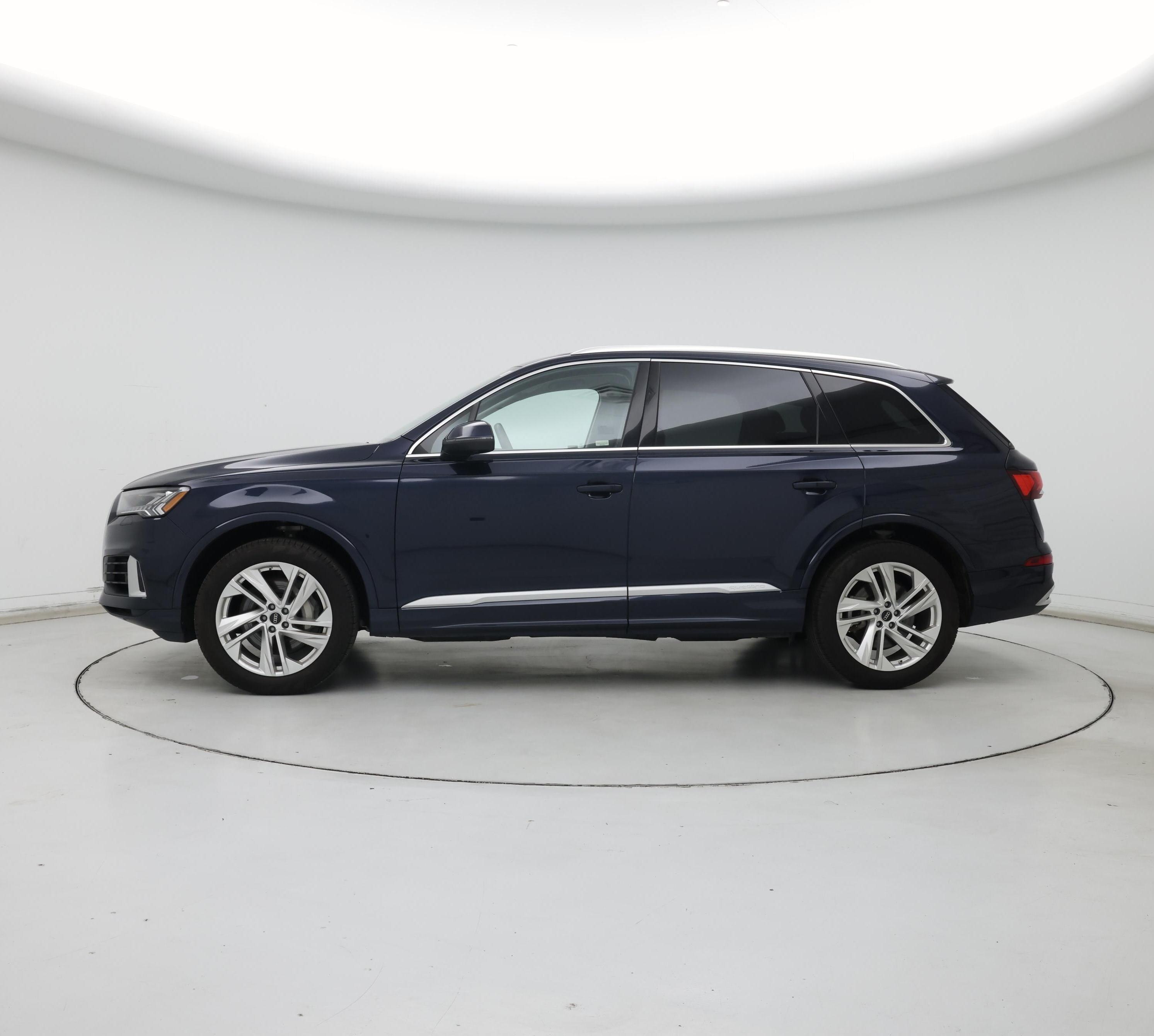 Thumbnail: 2024 Audi Q7 - 3