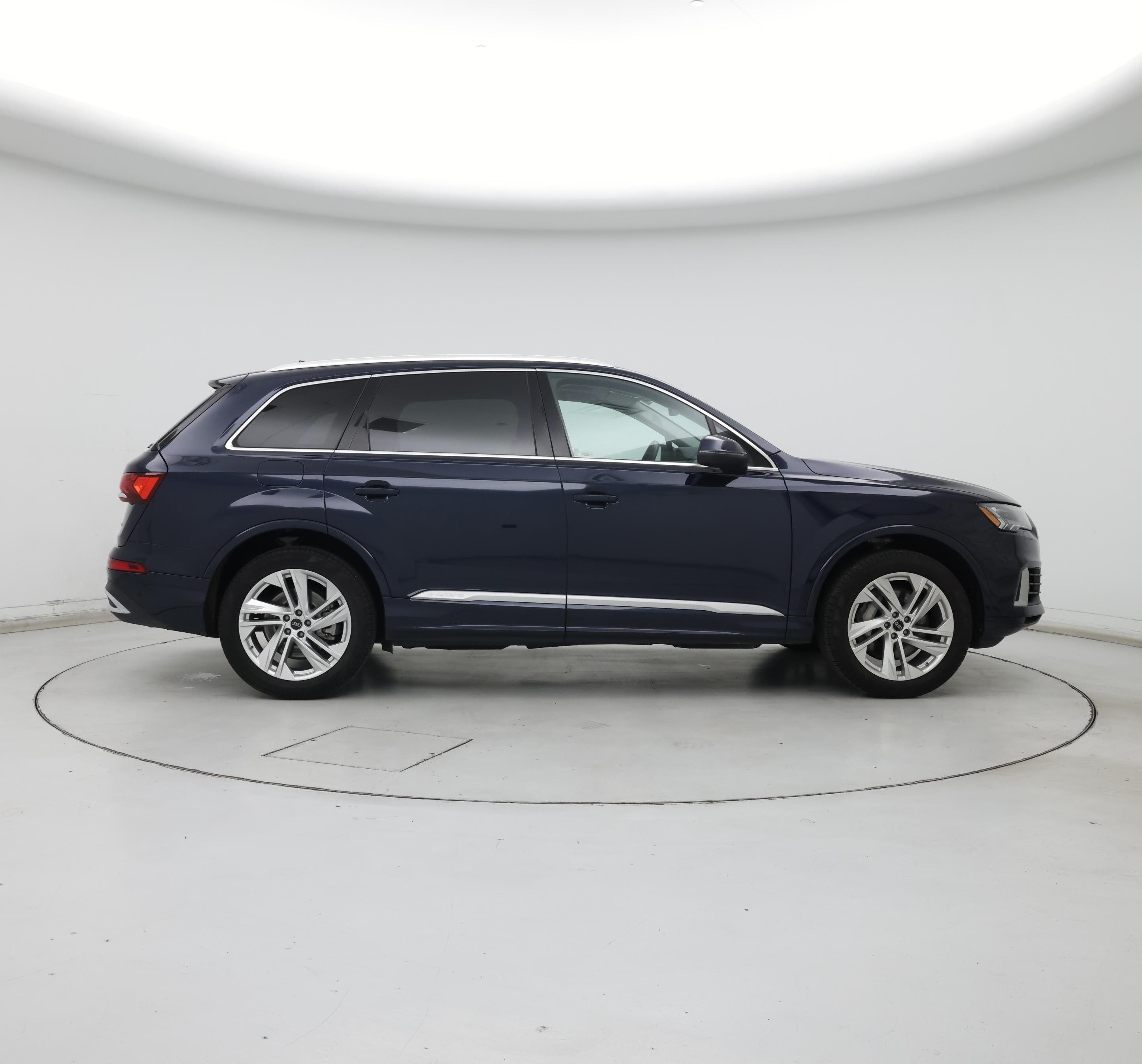 Thumbnail: 2024 Audi Q7 - 7