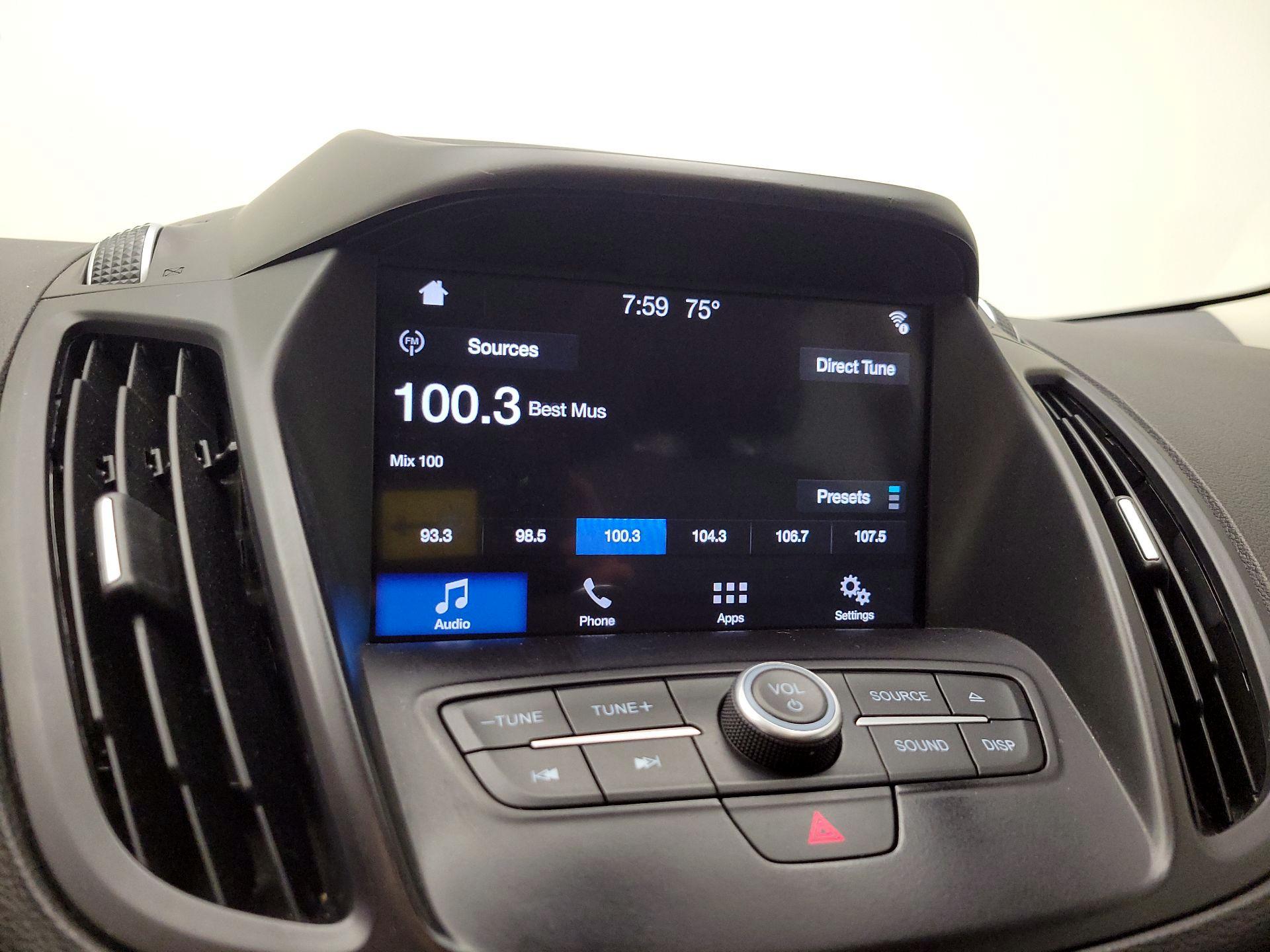 Thumbnail: 2017 Ford Escape - 15