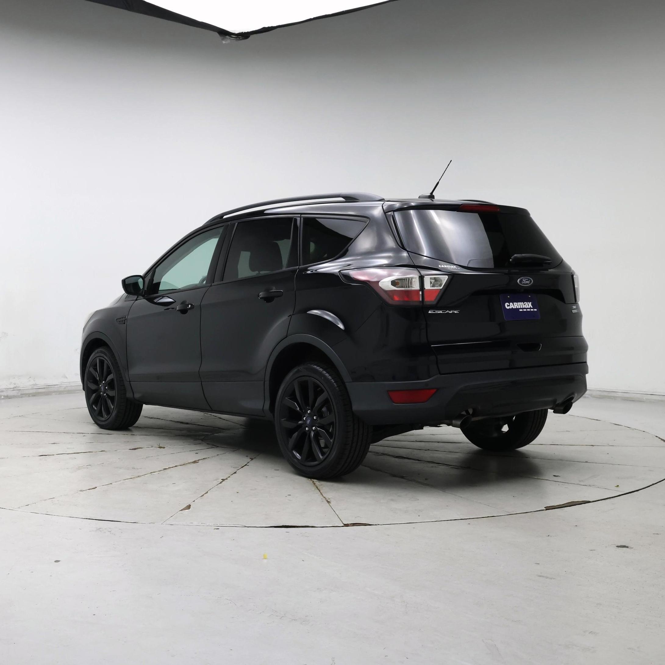 Thumbnail: 2017 Ford Escape - 2