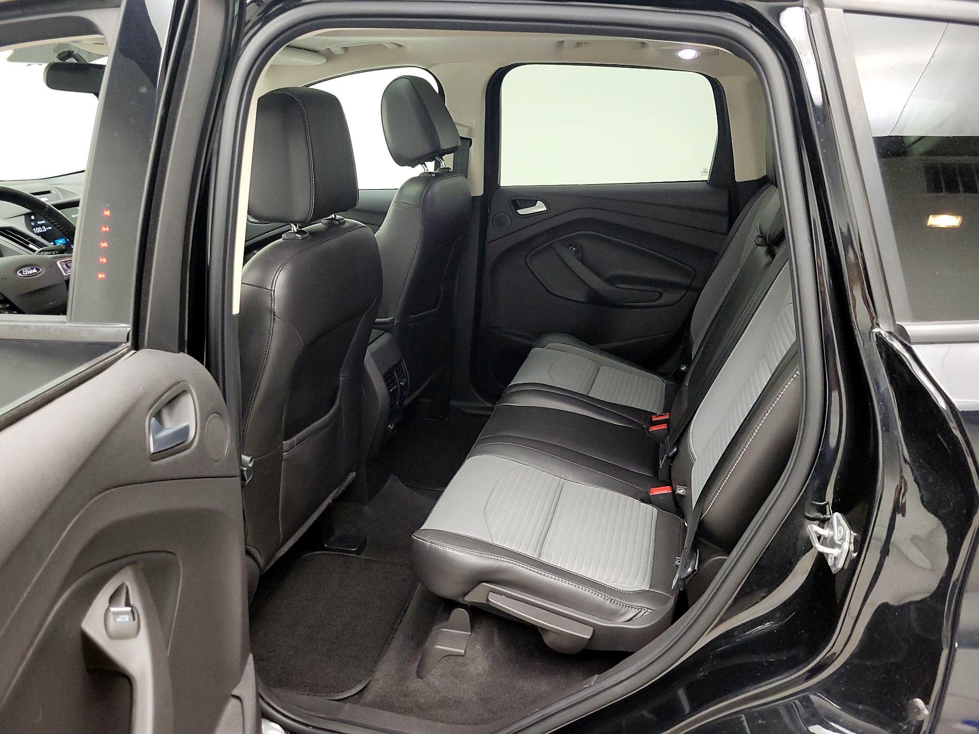 Thumbnail: 2017 Ford Escape - 20