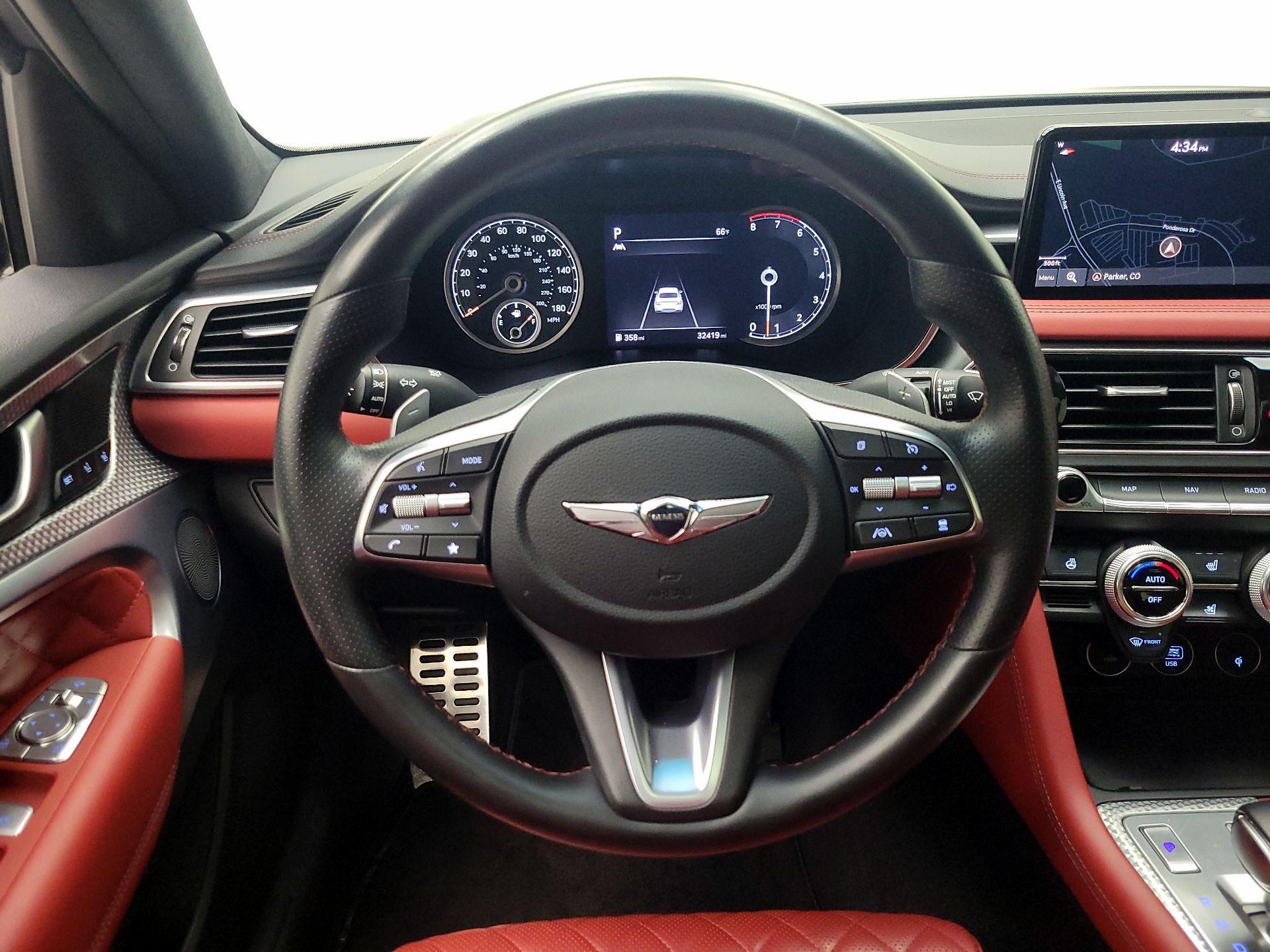 Thumbnail: 2022 Genesis G70 - 10