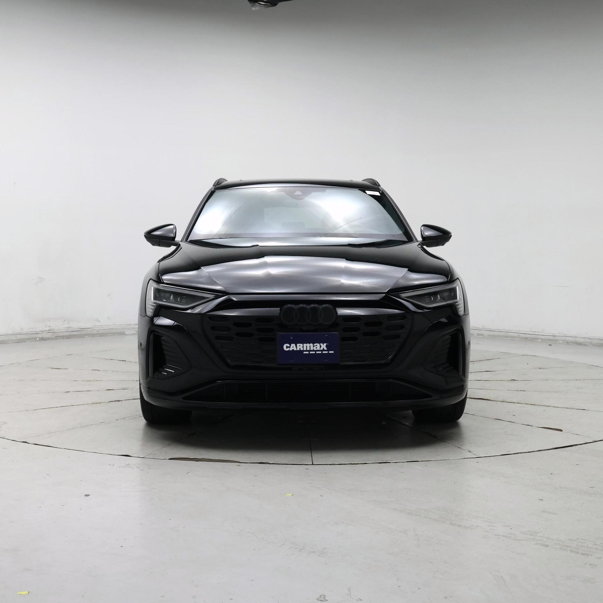 Thumbnail: 2024 Audi Q8 e-tron - 5
