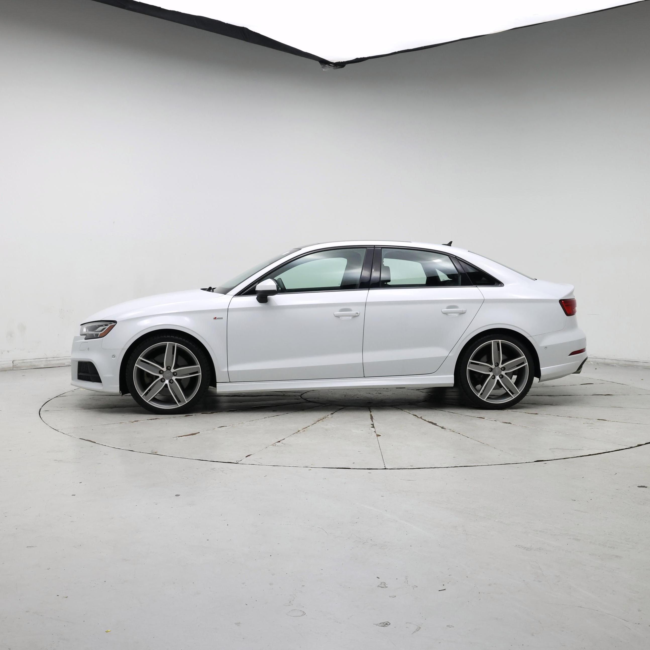 Thumbnail: 2020 Audi A3 - 3
