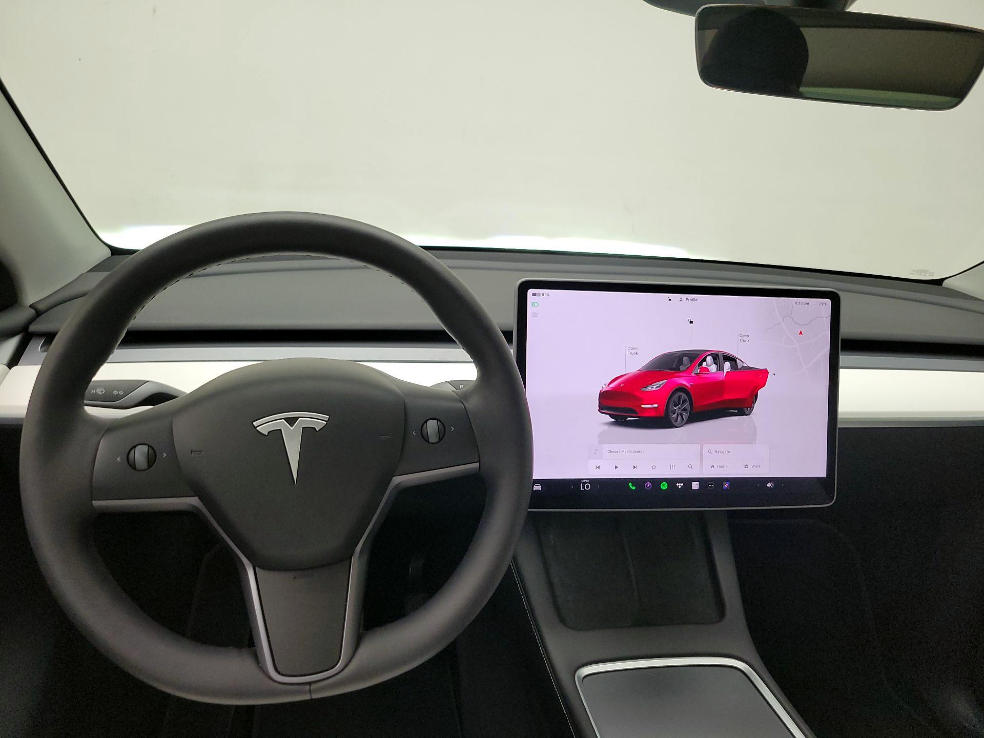Thumbnail: 2025 Tesla Model Y - 10