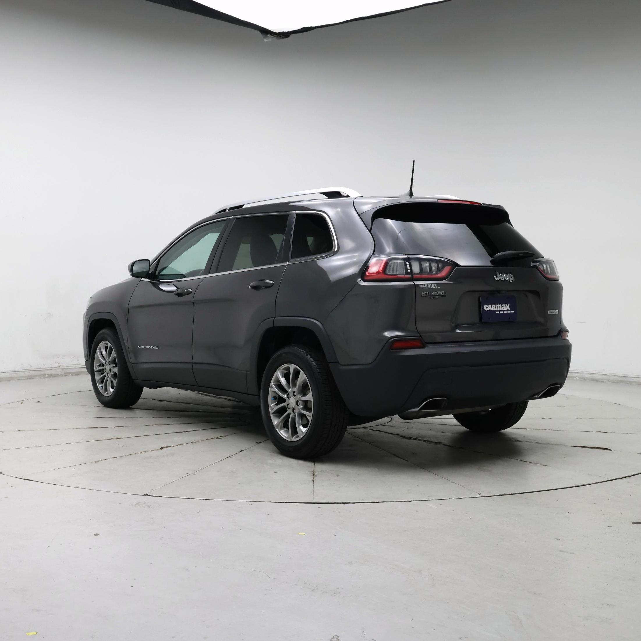 Thumbnail: 2019 Jeep Cherokee - 2