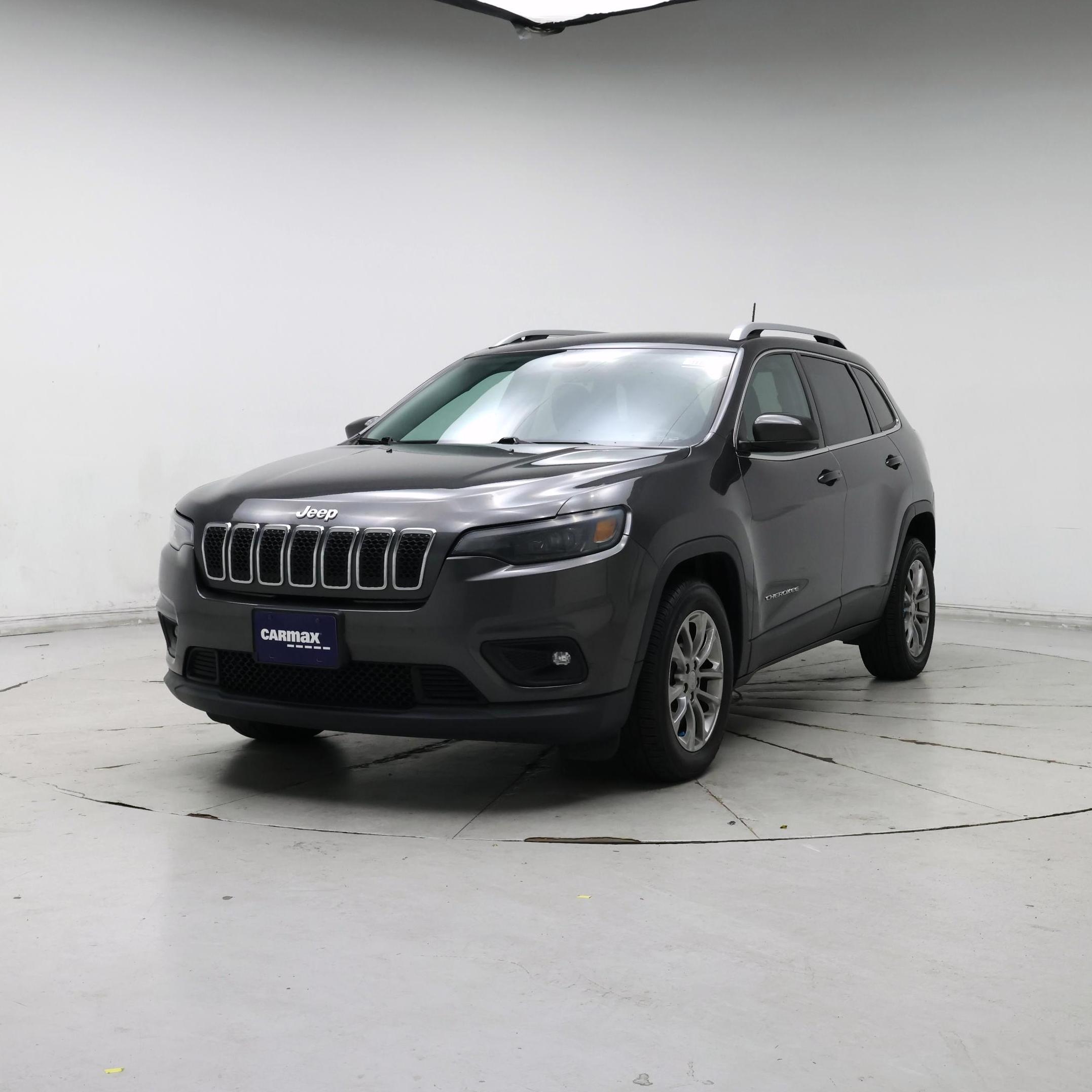 Thumbnail: 2019 Jeep Cherokee - 4