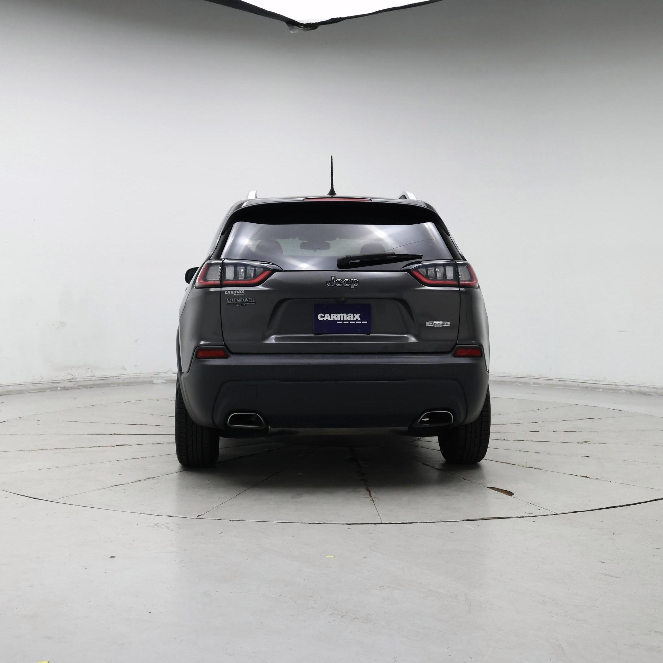 Thumbnail: 2019 Jeep Cherokee - 6