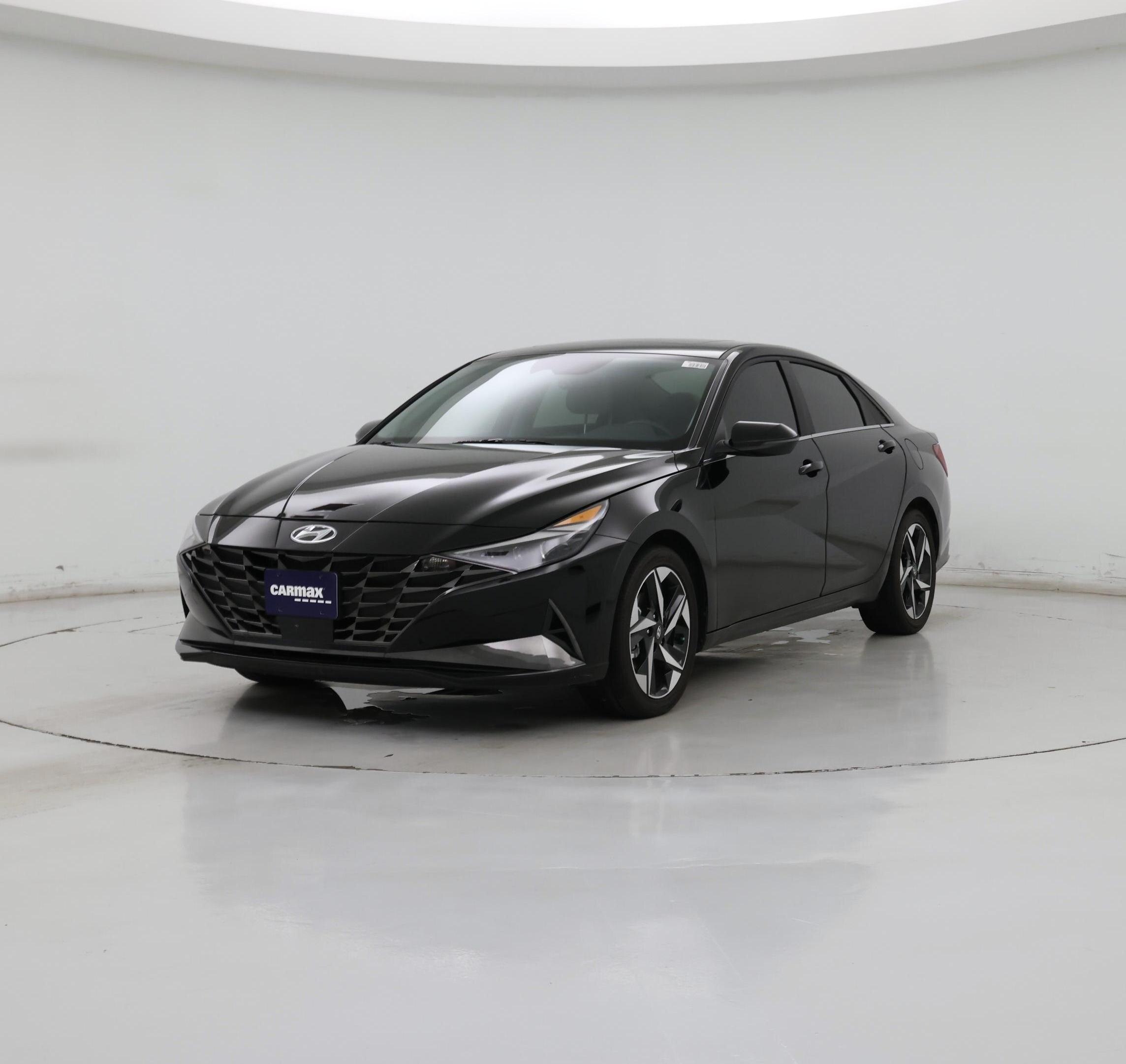 Thumbnail: 2023 Hyundai Elantra - 4