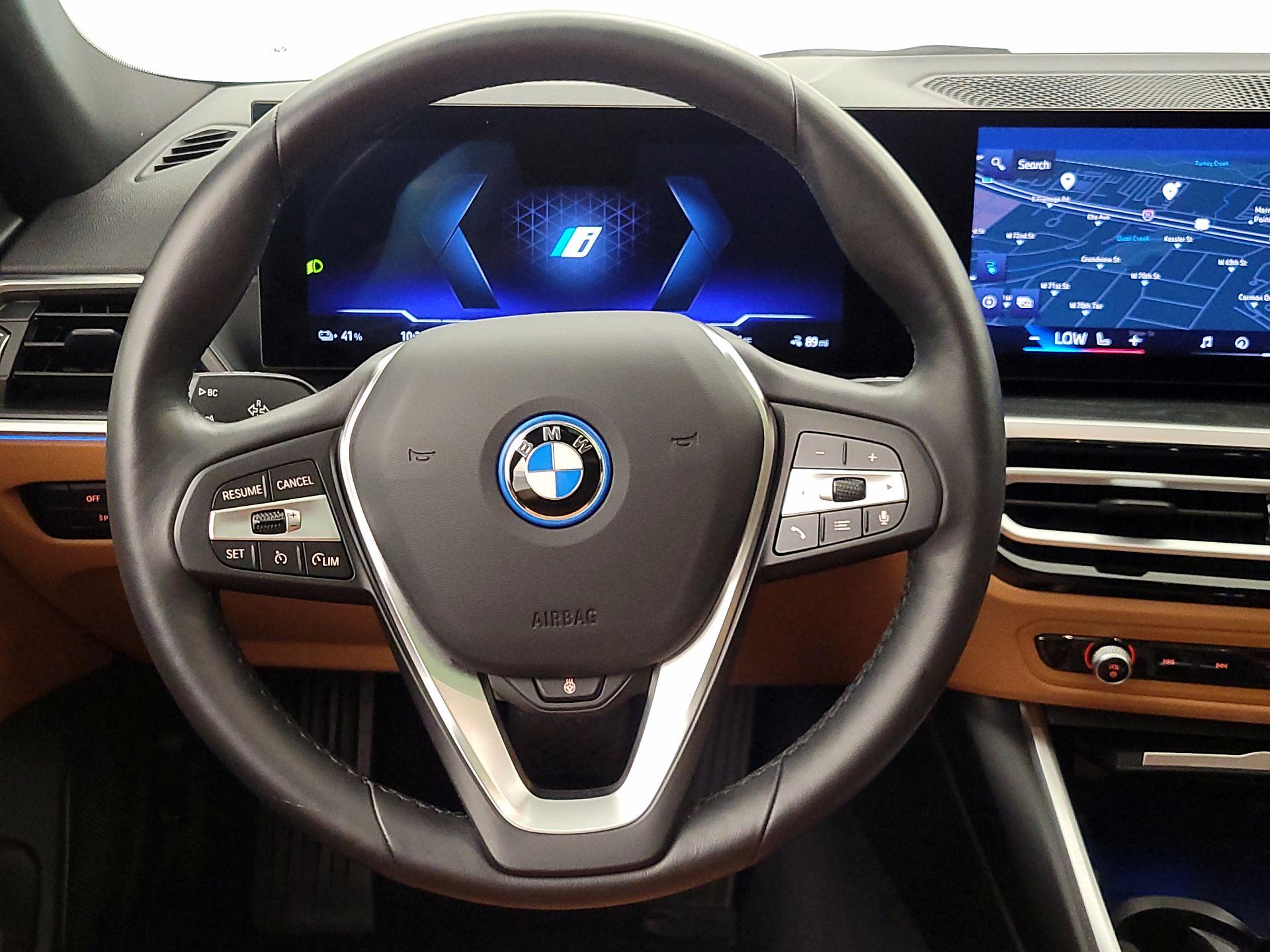 Thumbnail: 2024 BMW i4 - 10